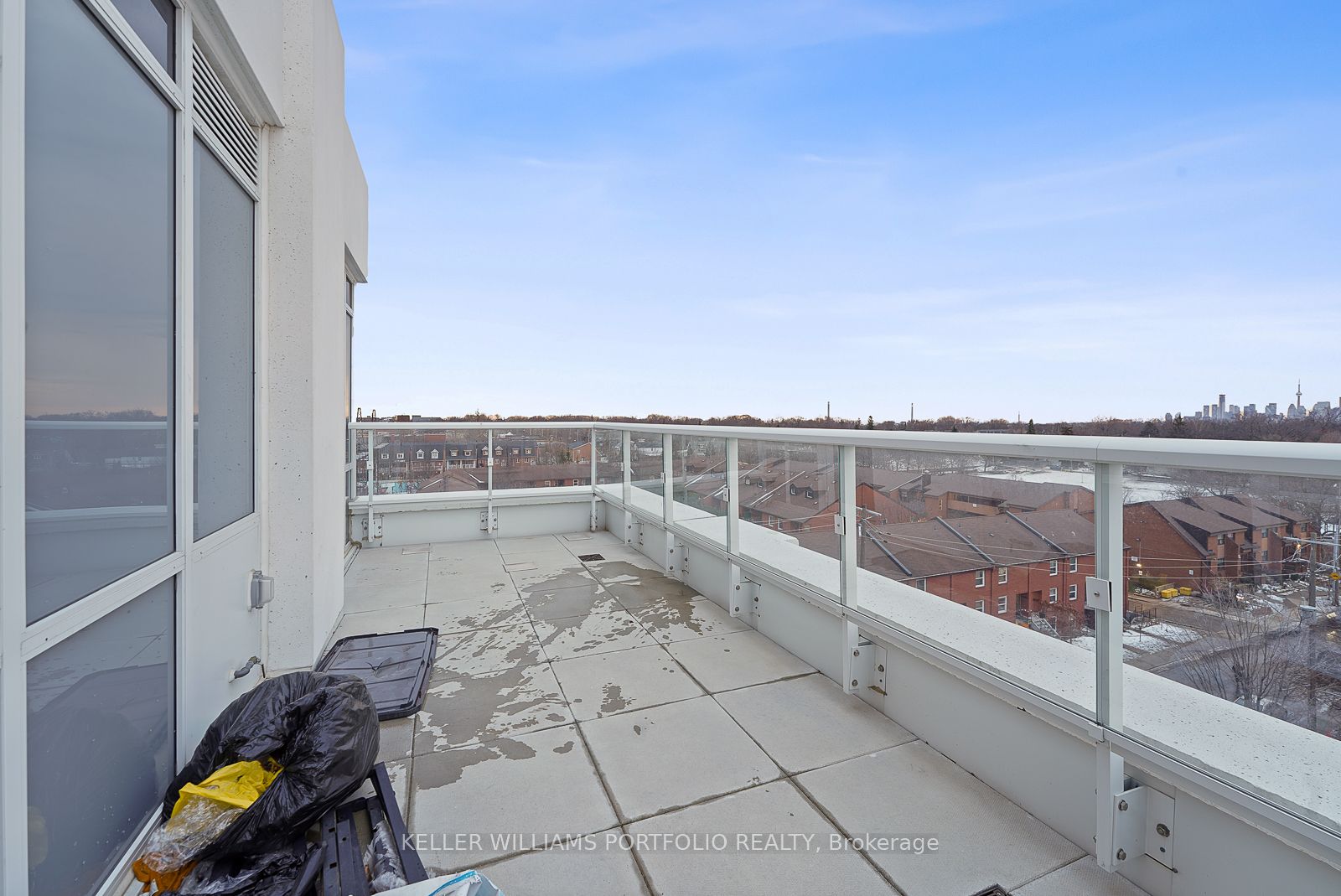 Photo 77 of Unit 615, 286 Main Street, Toronto, East End-Danforth — HOMEH