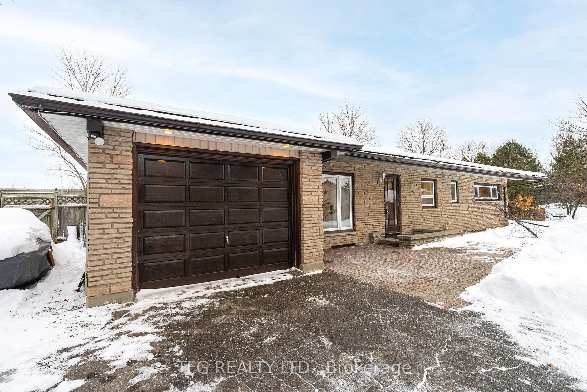 Photo 2 of 169 Mill Street, Clarington, Orono — HOMEH