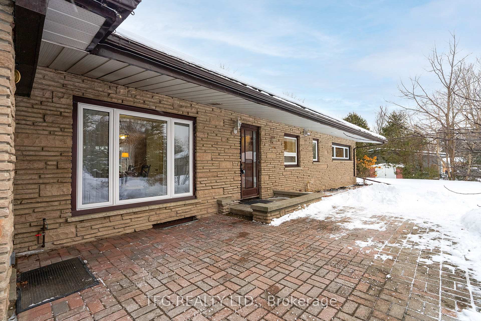 Photo 3 of 169 Mill Street, Clarington, Orono — HOMEH