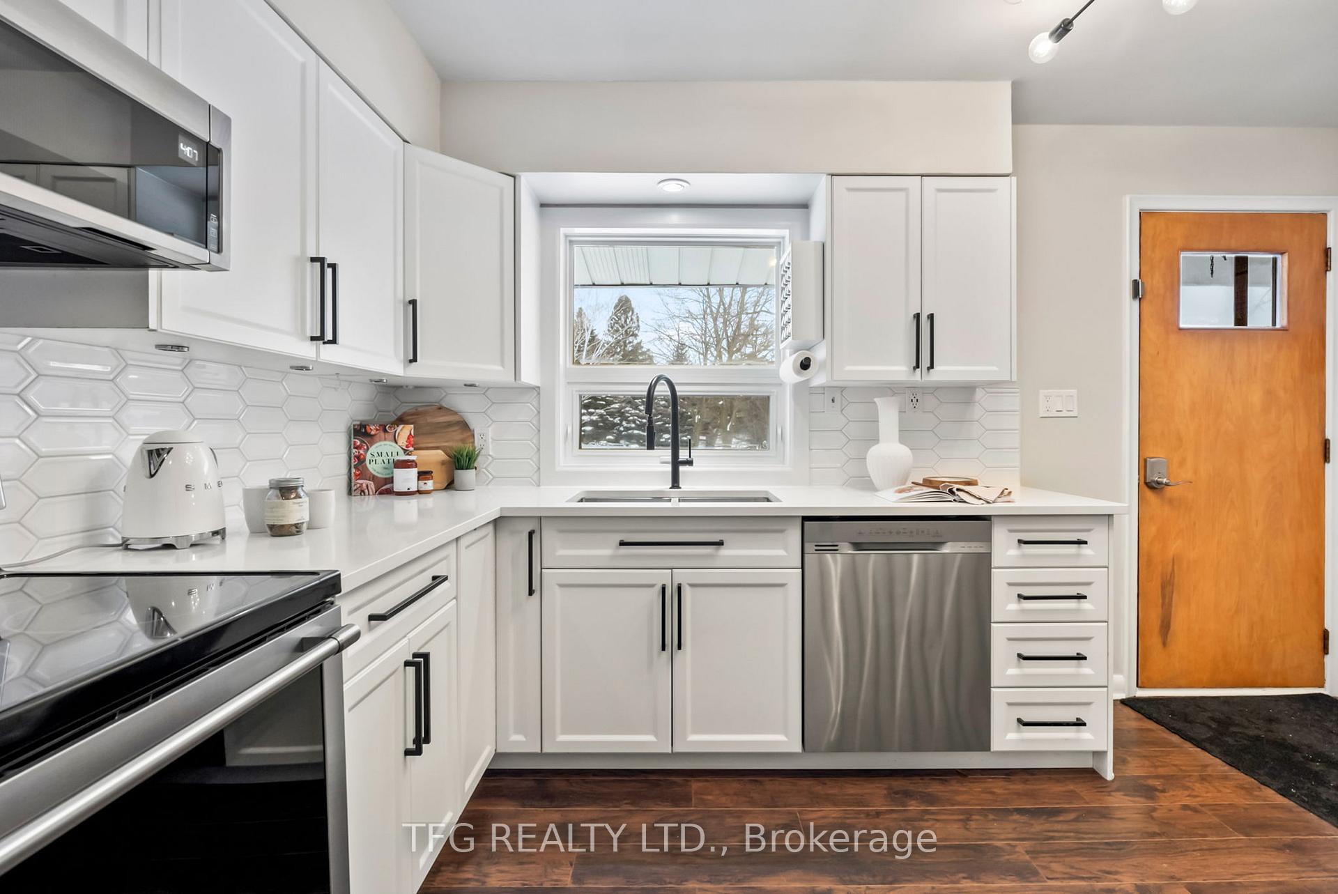 Photo 10 of 169 Mill Street, Clarington, Orono — HOMEH