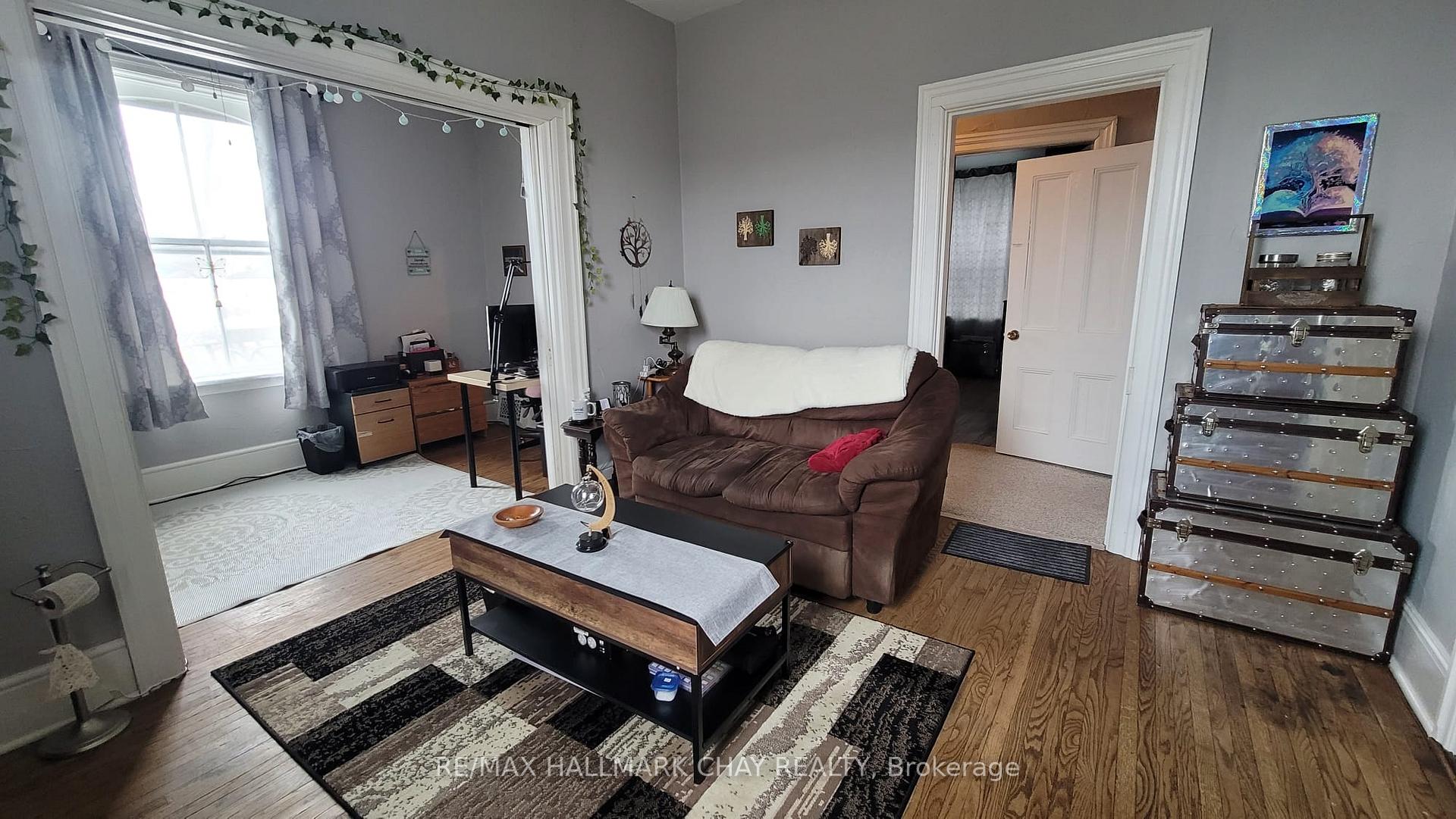 Photo 6 of 48 Rose Street, Barrie, 400 North — HOMEH