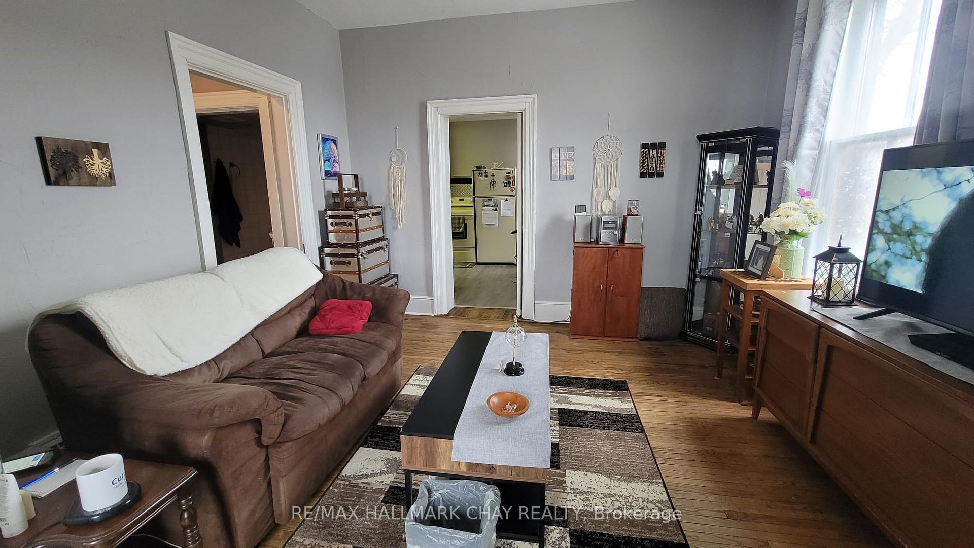 Photo 8 of 48 Rose Street, Barrie, 400 North — HOMEH