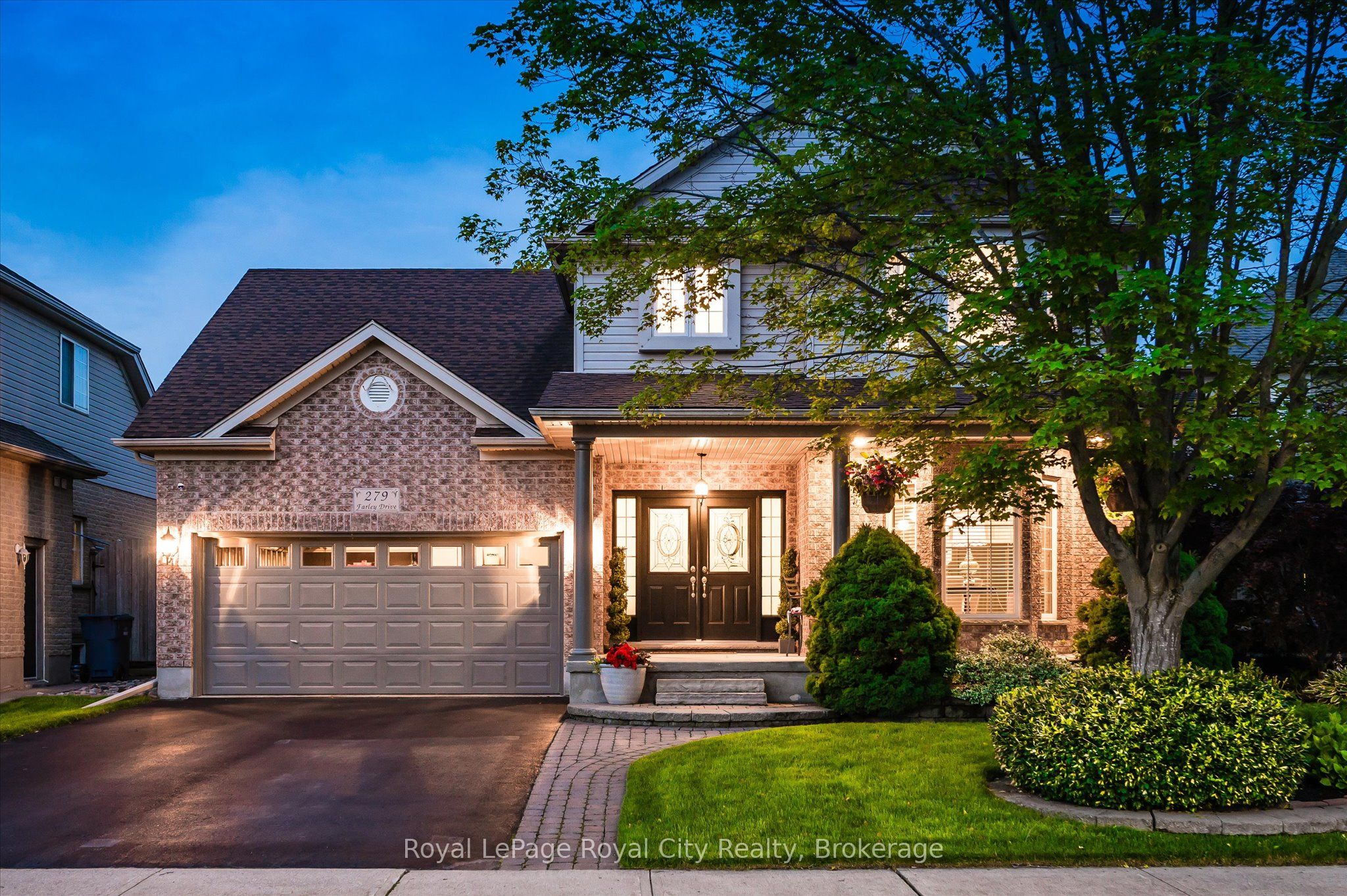 Photo 2 of 279 Farley Drive, Guelph, Pineridge/Westminster Woods — HOMEH