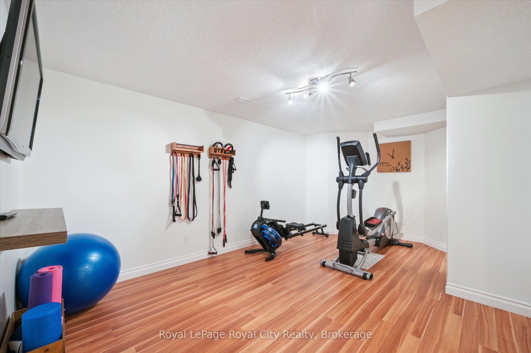 Photo 89 of 279 Farley Drive, Guelph, Pineridge/Westminster Woods — HOMEH