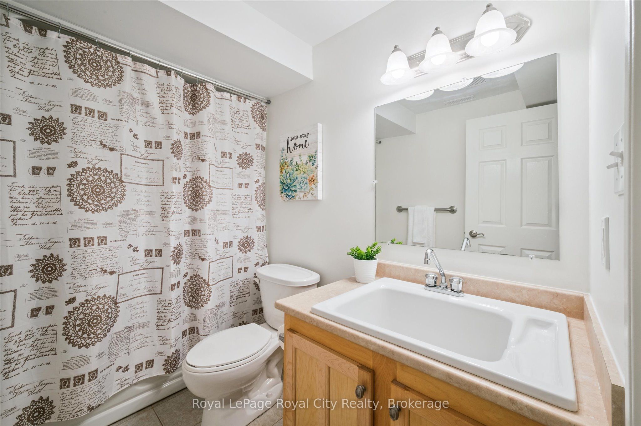 Photo 90 of 279 Farley Drive, Guelph, Pineridge/Westminster Woods — HOMEH