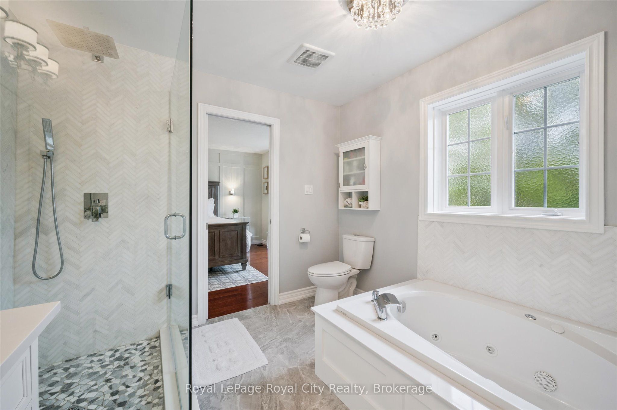 Photo 85 of 279 Farley Drive, Guelph, Pineridge/Westminster Woods — HOMEH