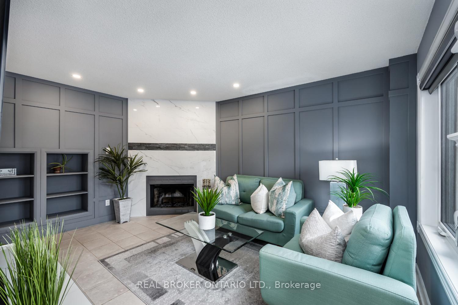 Photo 7 of 51 Bonnycastle Drive, Clarington, Bowmanville — HOMEH