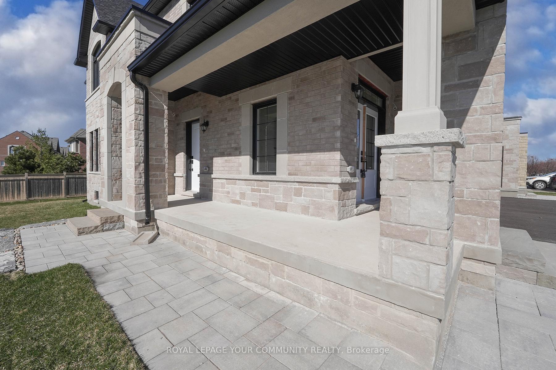 Photo 4 of 122 Lewis Honey Drive, Aurora, Bayview Northeast — HOMEH