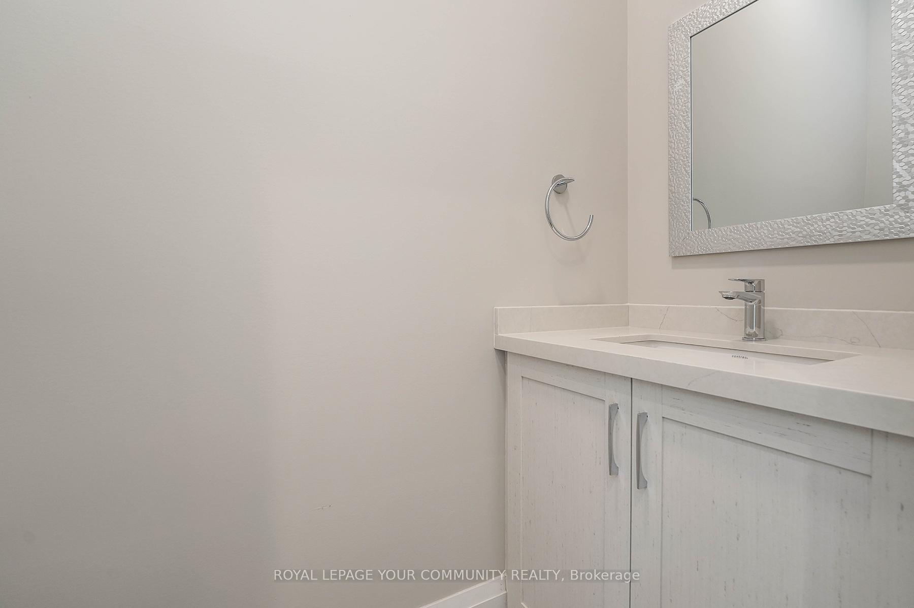 Photo 11 of 122 Lewis Honey Drive, Aurora, Bayview Northeast — HOMEH