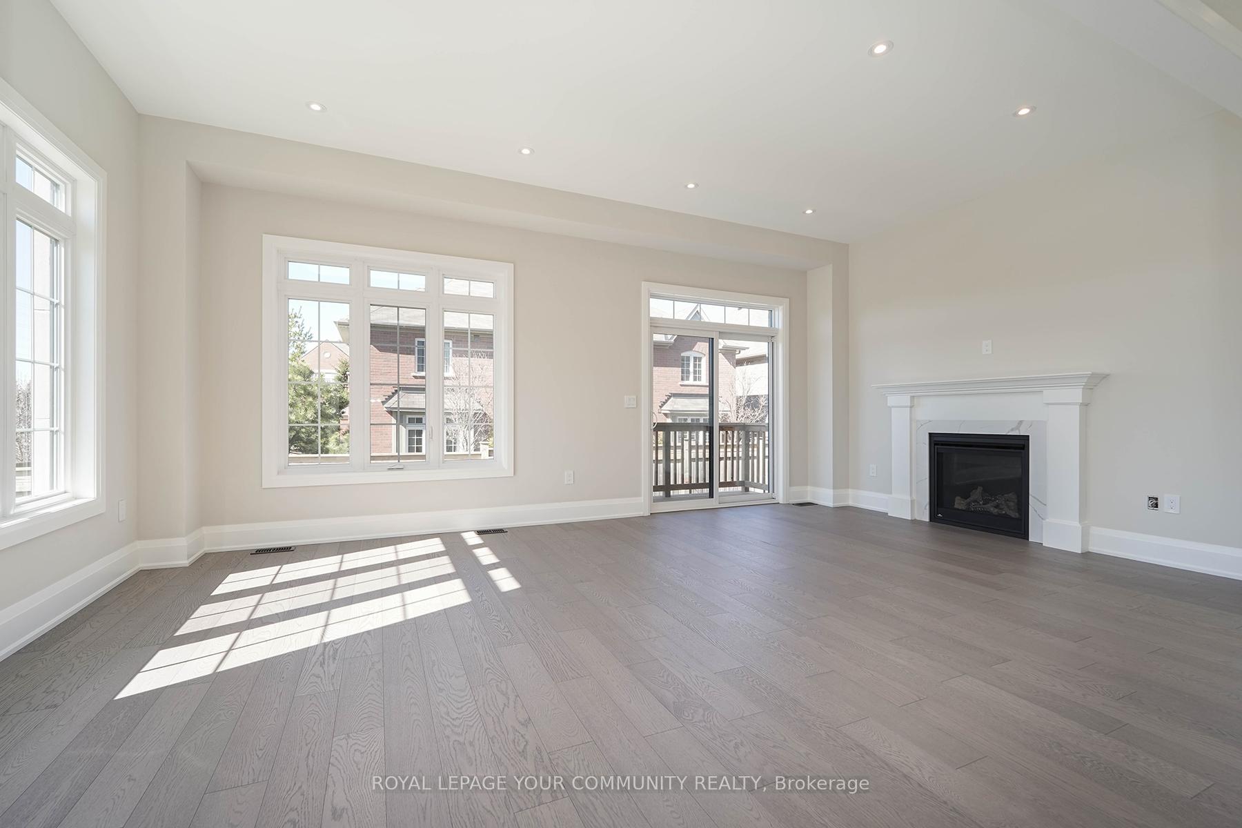 Photo 14 of 122 Lewis Honey Drive, Aurora, Bayview Northeast — HOMEH