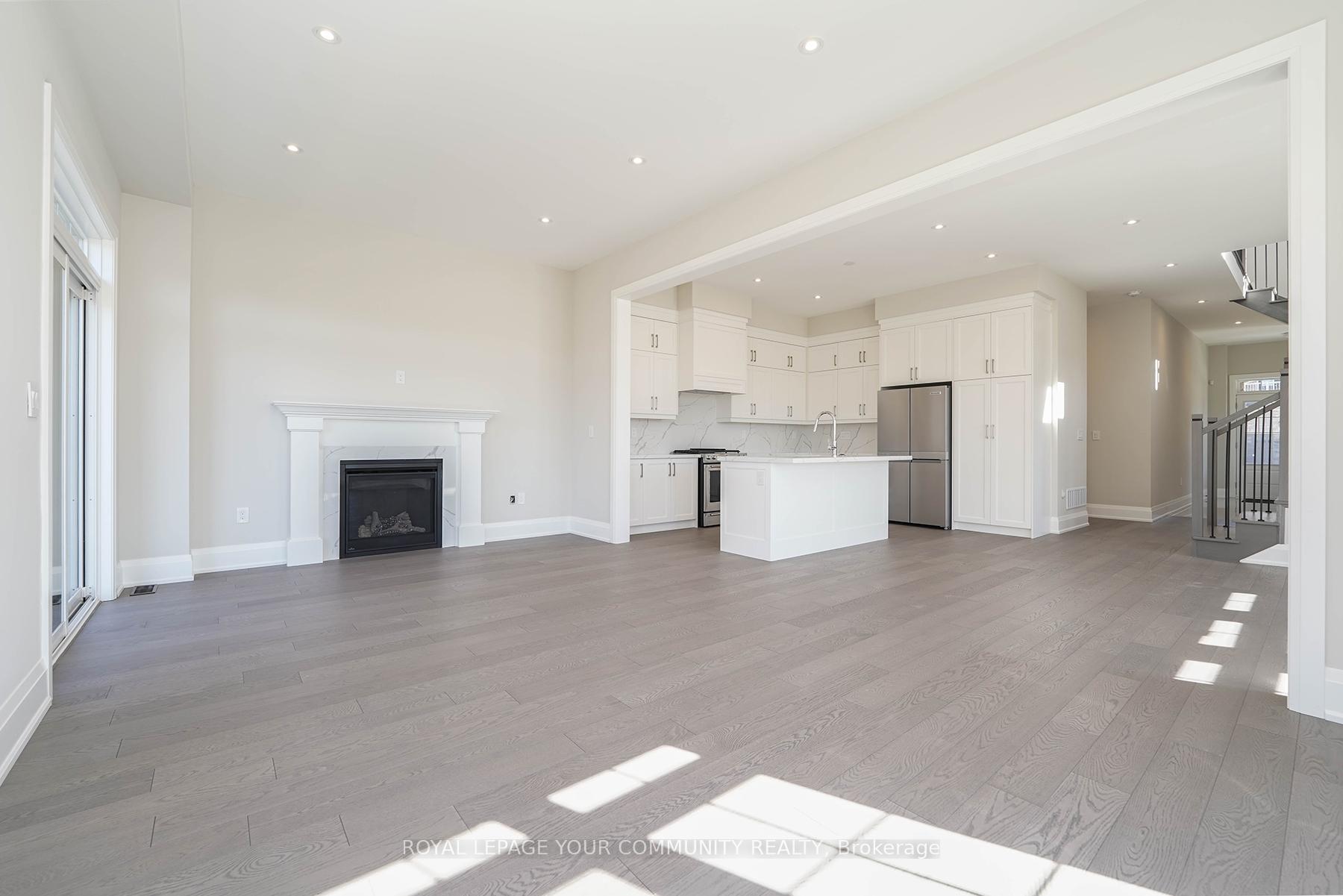 Photo 15 of 122 Lewis Honey Drive, Aurora, Bayview Northeast — HOMEH