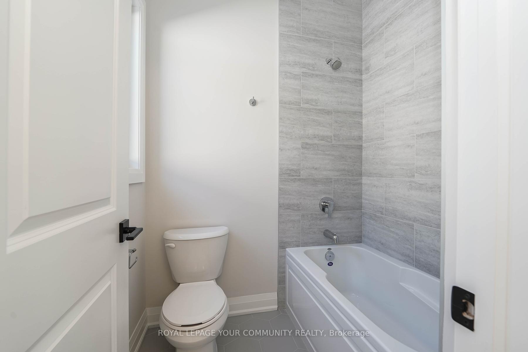 Photo 32 of 122 Lewis Honey Drive, Aurora, Bayview Northeast — HOMEH