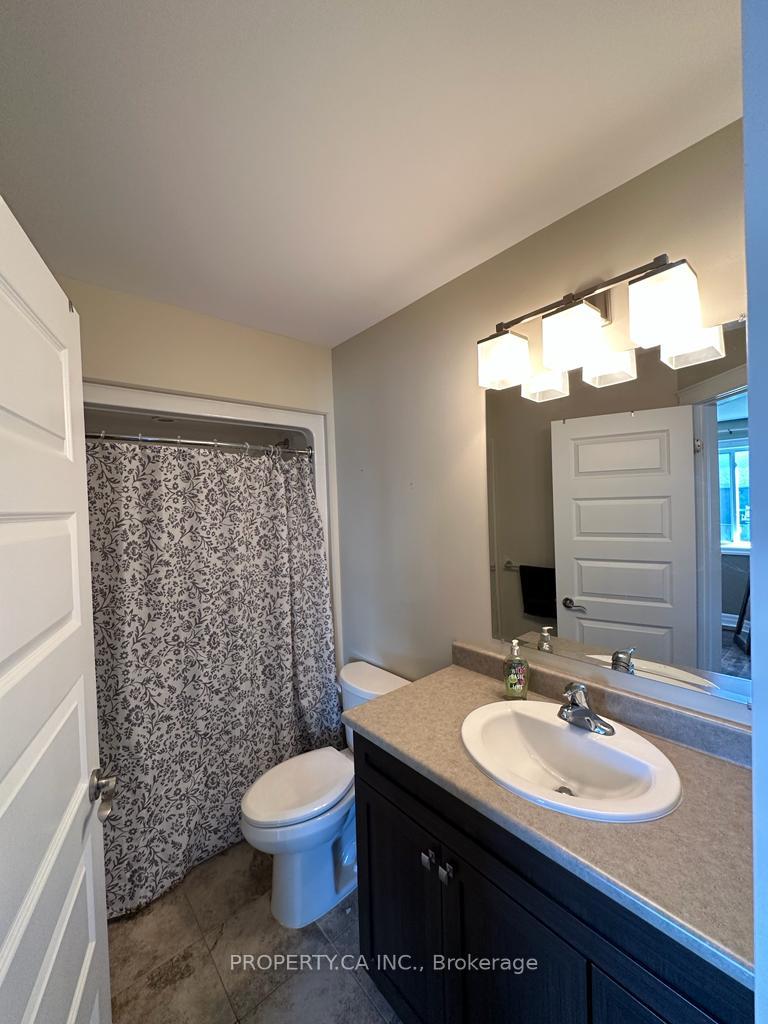 Photo 14 of Unit Upper, 32 Sage Street, Belleville, Belleville Ward — HOMEH