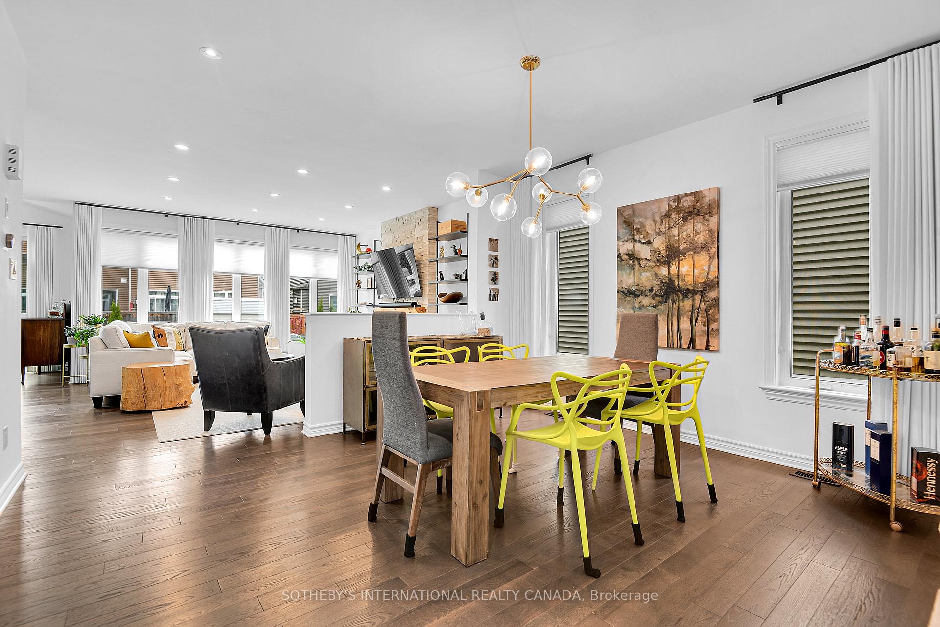 Photo 3 of 727 Bunchberry Way, Ottawa, Blossom Park/Kemp Park/Findlay Creek — HOMEH