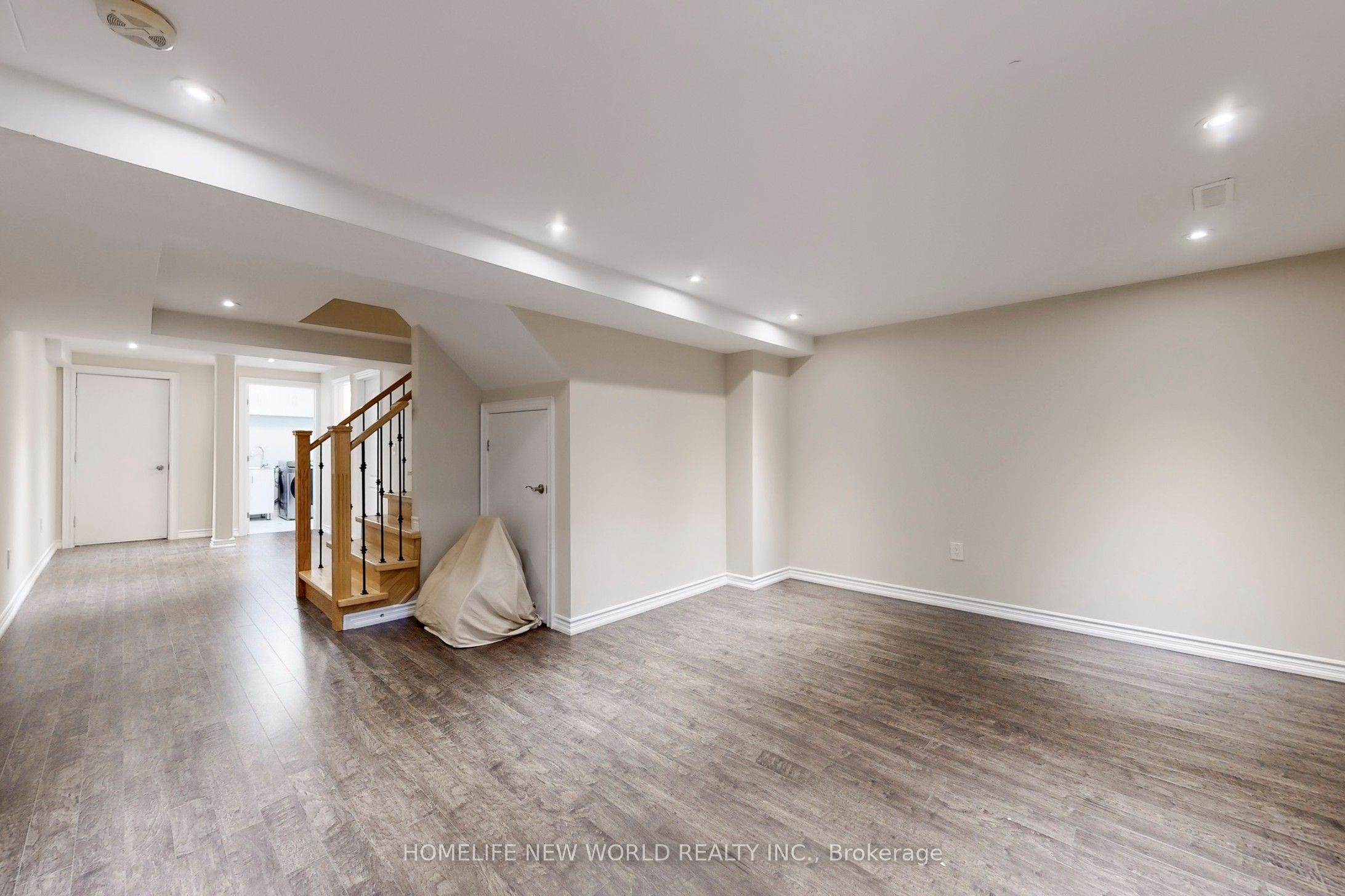 Photo 64 of 74 Saint James Avenue, Vaughan, Vellore Village — HOMEH