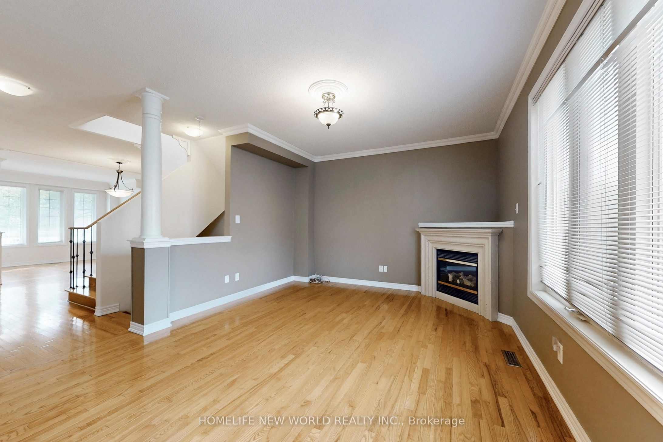 Photo 46 of 74 Saint James Avenue, Vaughan, Vellore Village — HOMEH