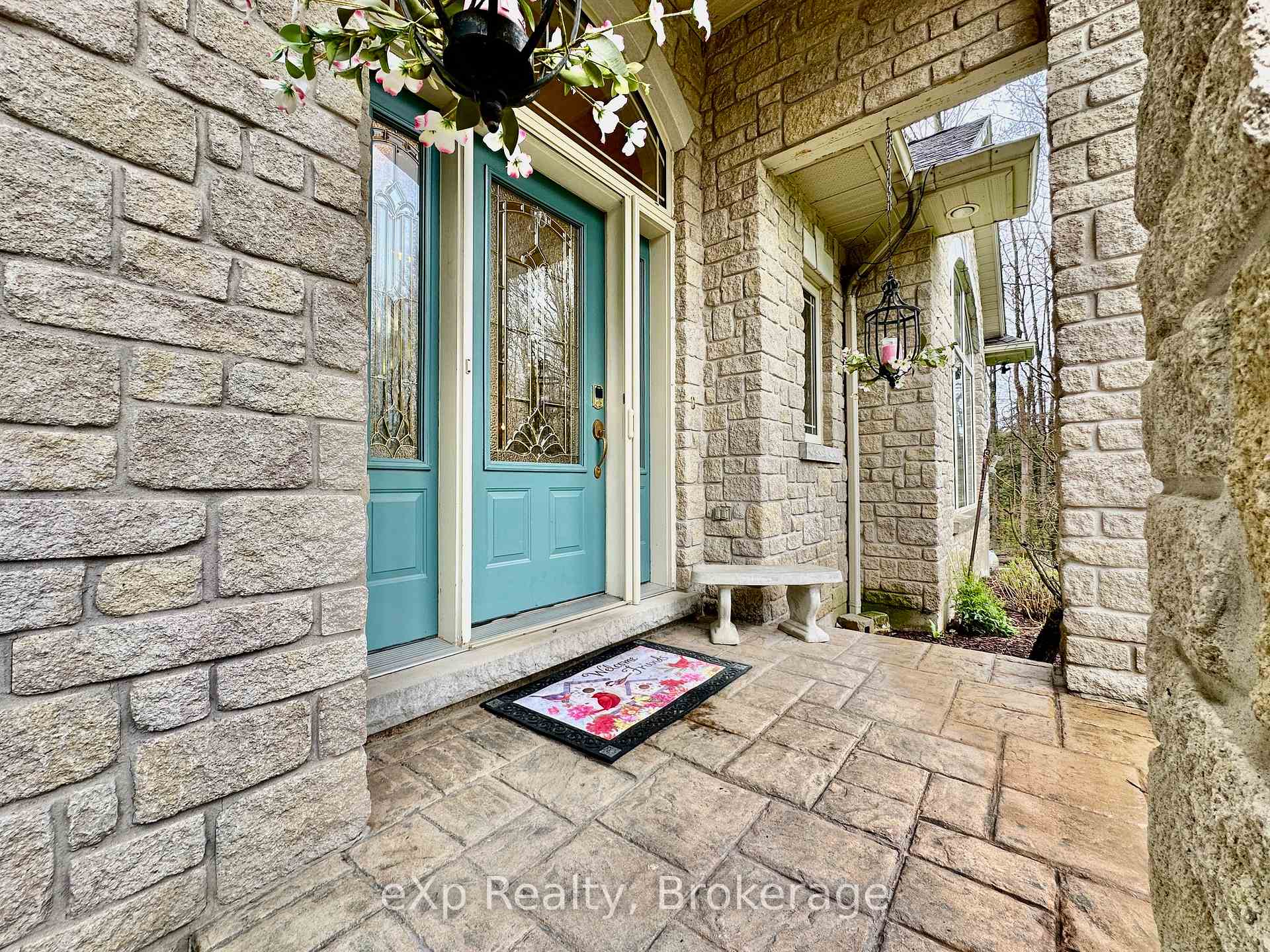 Photo 6 of 59 Maple Creek Drive, Brockton — HOMEH