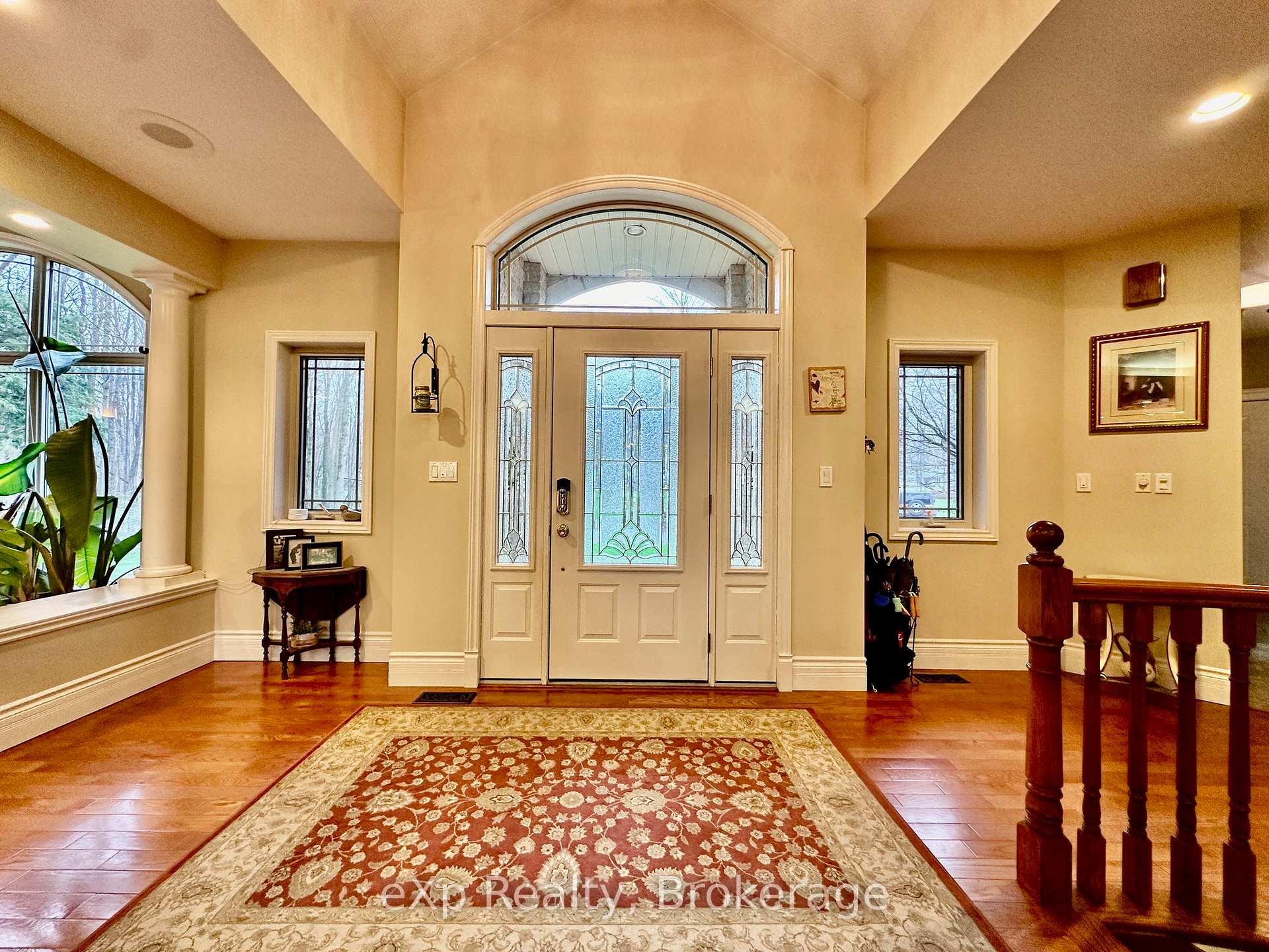 Photo 4 of 59 Maple Creek Drive, Brockton — HOMEH