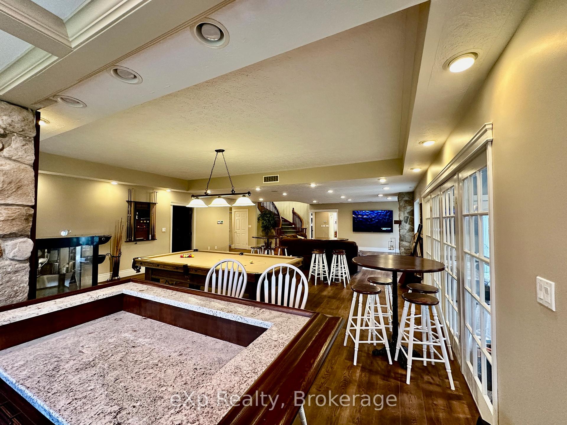 Photo 34 of 59 Maple Creek Drive, Brockton — HOMEH