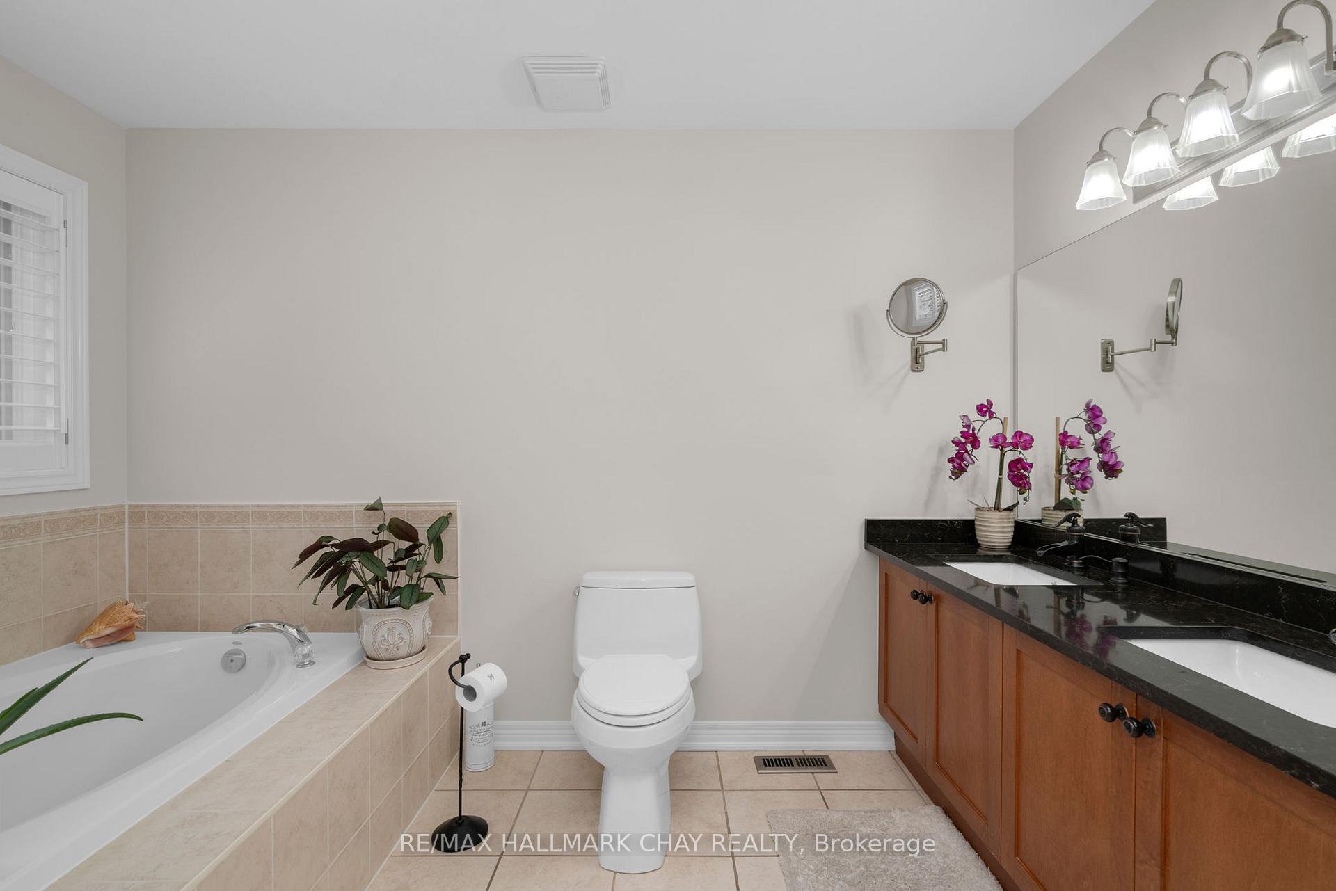 Photo 19 of 70 Cumming Drive, Barrie, Ardagh — HOMEH