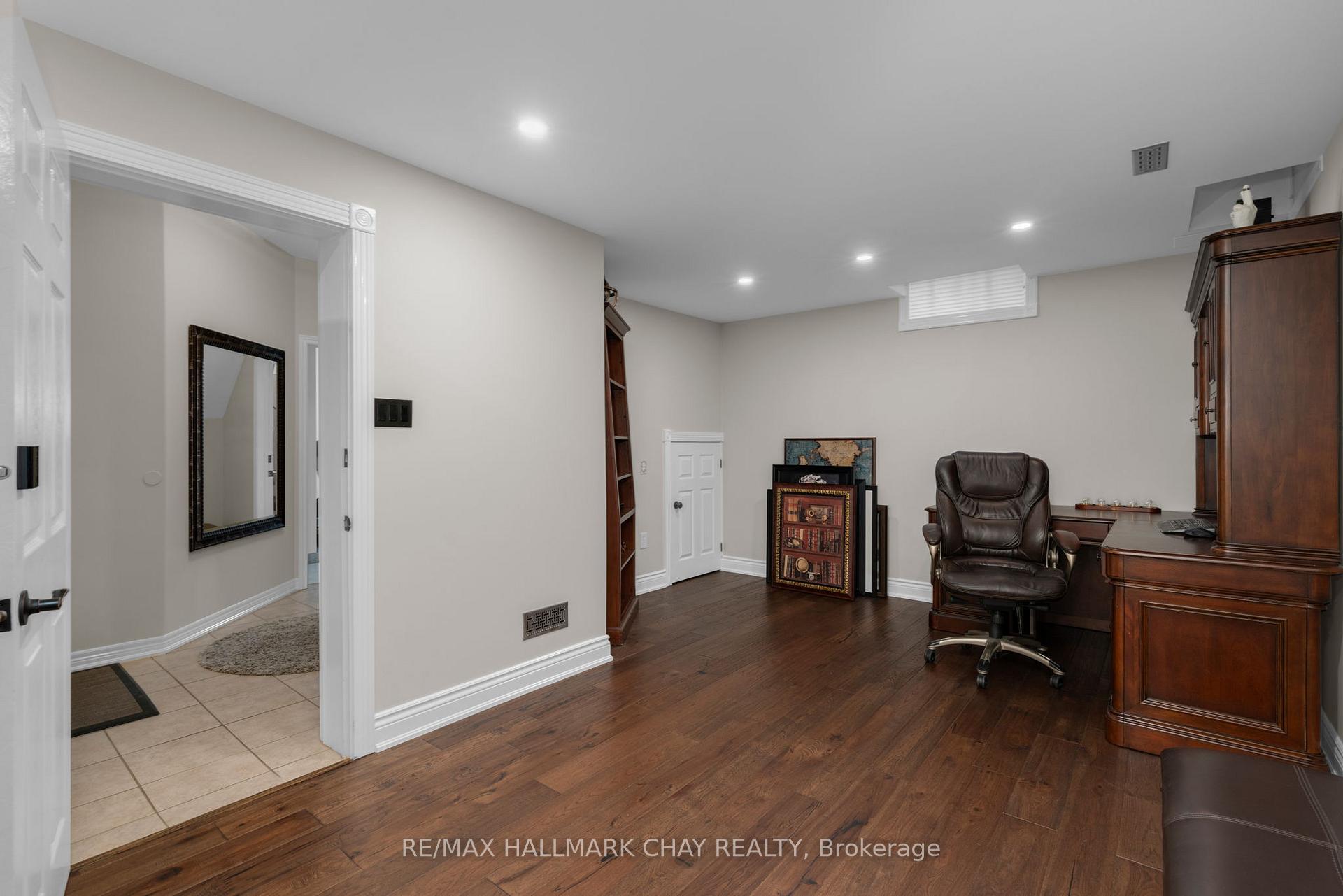 Photo 33 of 70 Cumming Drive, Barrie, Ardagh — HOMEH