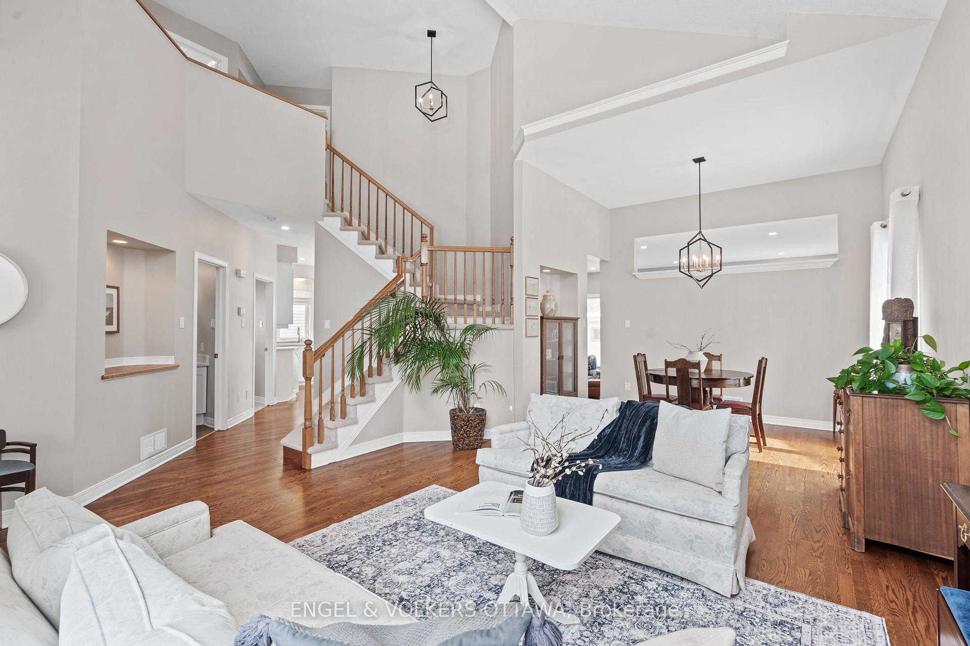 Photo 6 of 3 Baroness Drive, Ottawa, Barrhaven East — HOMEH