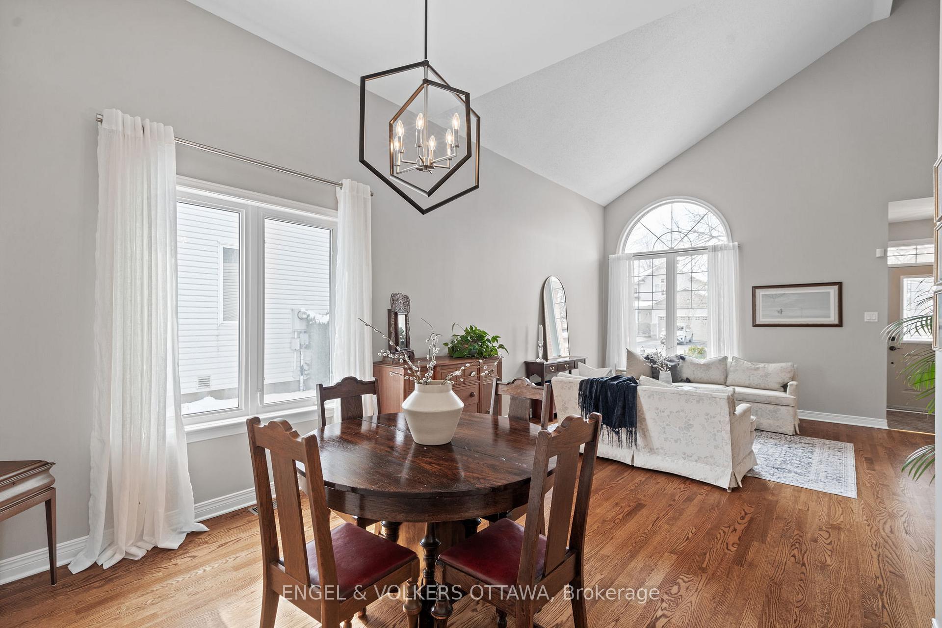 Photo 9 of 3 Baroness Drive, Ottawa, Barrhaven East — HOMEH