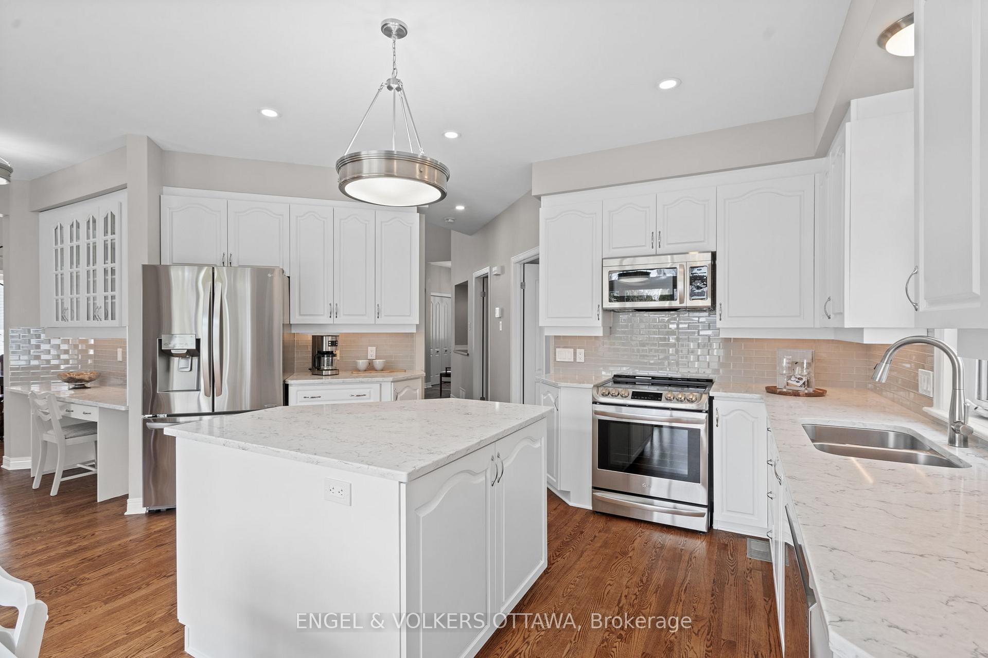 Photo 16 of 3 Baroness Drive, Ottawa, Barrhaven East — HOMEH