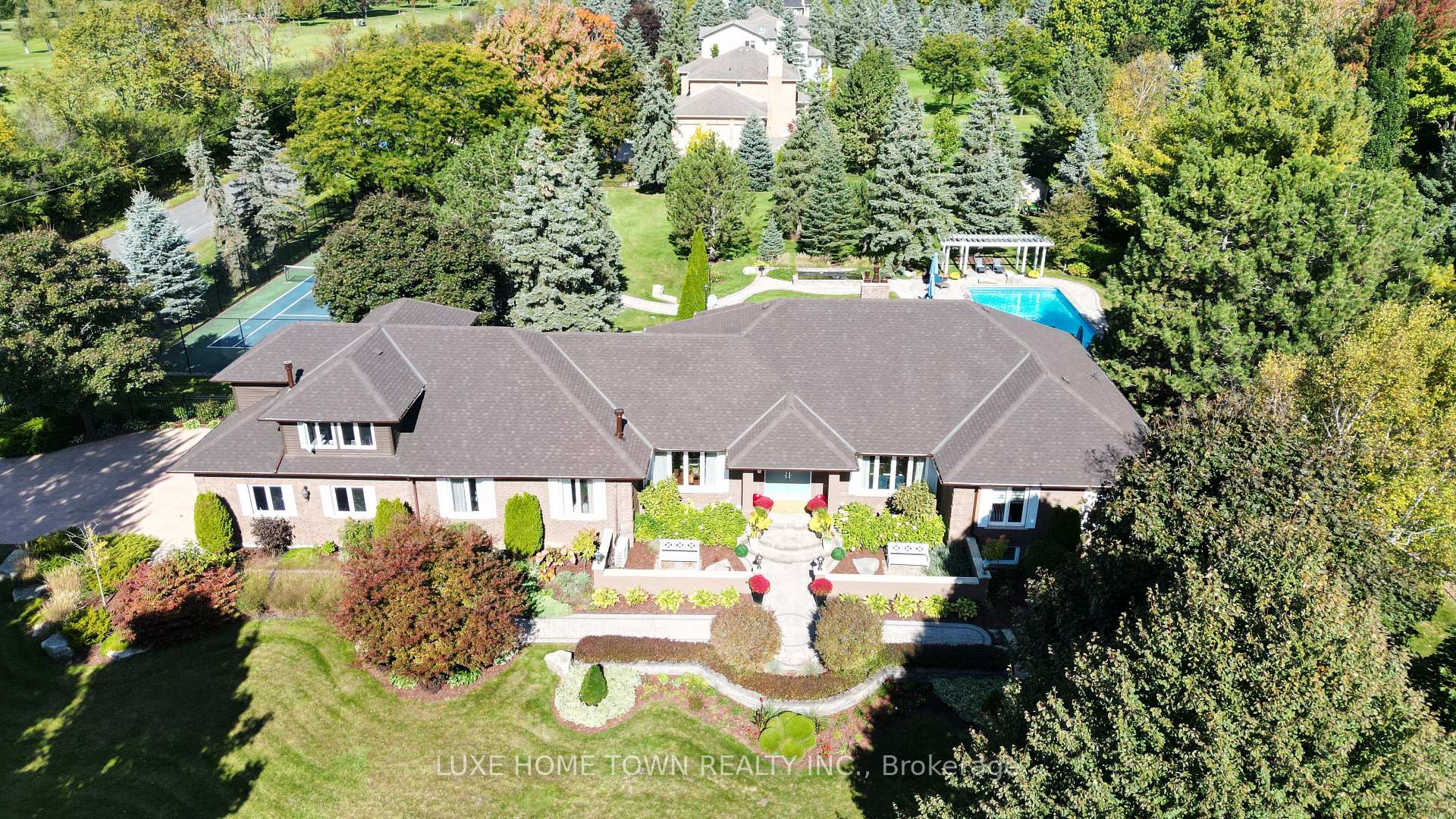 Front of 2 Prince Rupert Drive