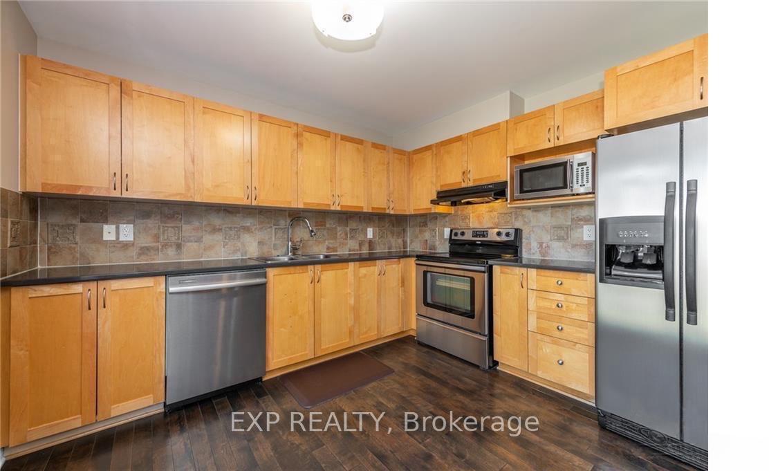 Photo 8 of 113 Glendore Street, Ottawa, Barrhaven - Strandherd — HOMEH