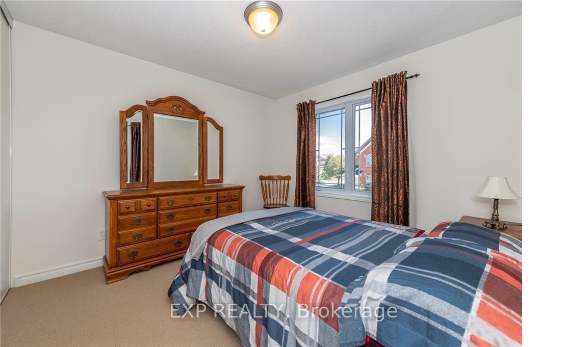 Photo 17 of 113 Glendore Street, Ottawa, Barrhaven - Strandherd — HOMEH