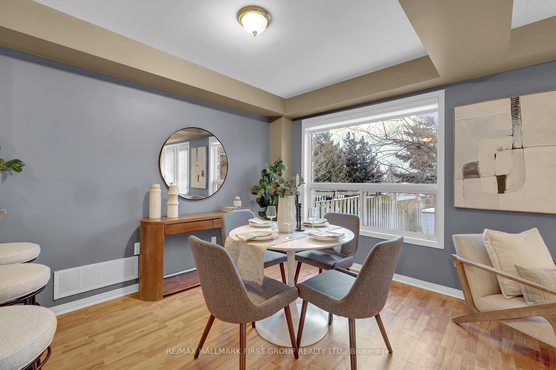 Photo 5 of 20 Cornish Drive, Clarington, Courtice — HOMEH