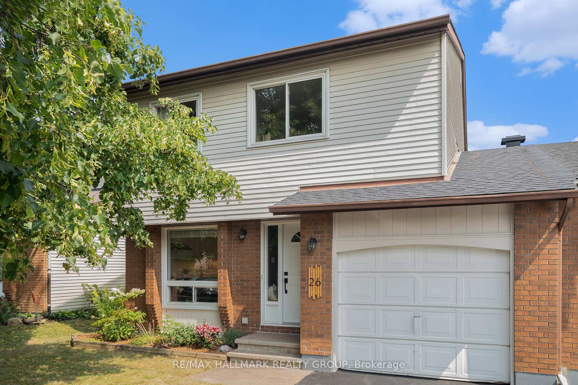 Photo 1 of 26 Aldgate Crescent, Ottawa, Barrhaven - Pheasant Run — HOMEH