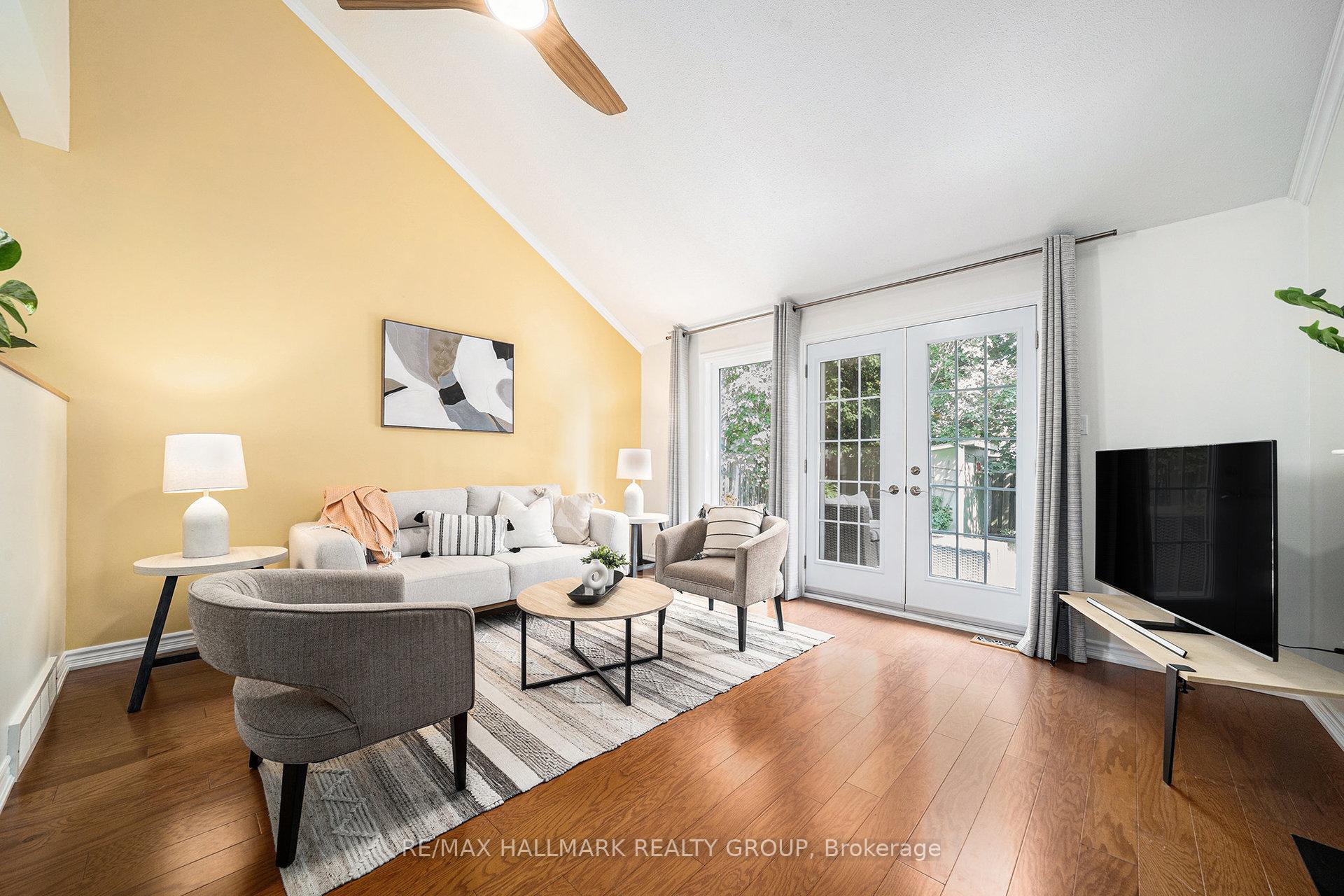 Photo 9 of 26 Aldgate Crescent, Ottawa, Barrhaven - Pheasant Run — HOMEH