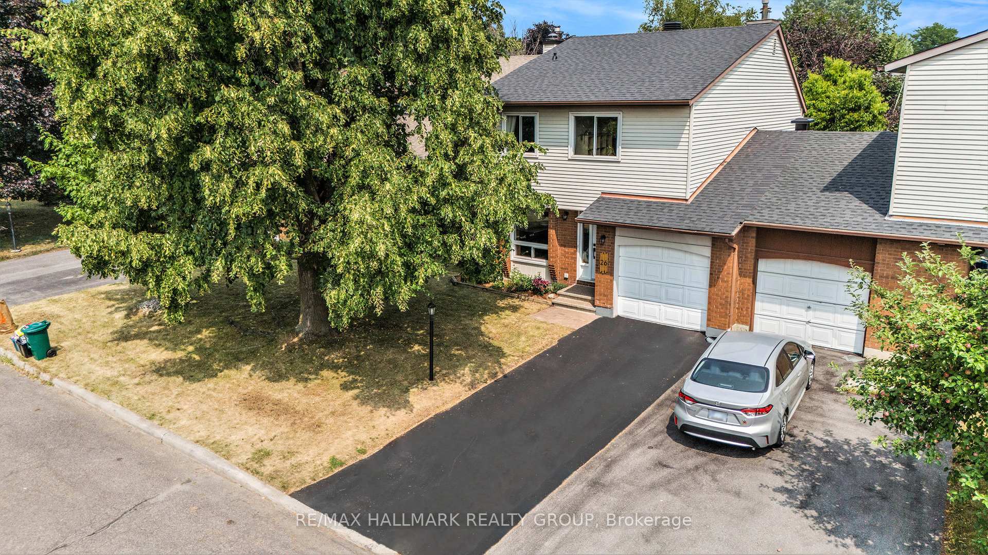 Photo 25 of 26 Aldgate Crescent, Ottawa, Barrhaven - Pheasant Run — HOMEH