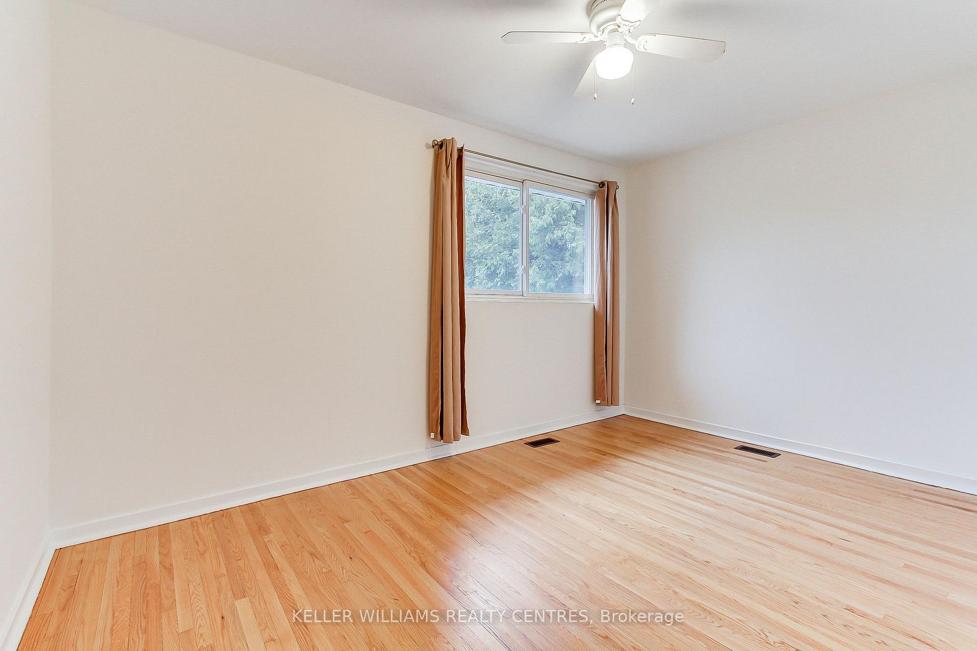 Photo 19 of 15 Mary Street, Aurora, Aurora Village — HOMEH
