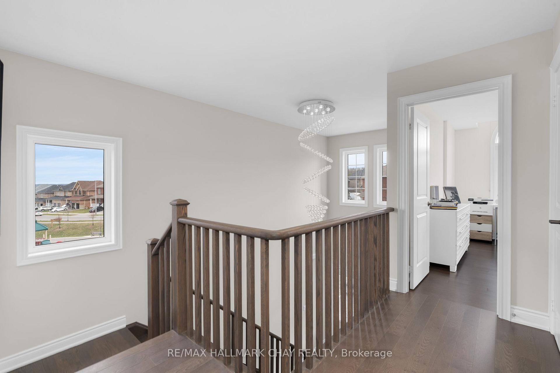 Photo 20 of 18 Cypress Point Street, Barrie, Ardagh — HOMEH