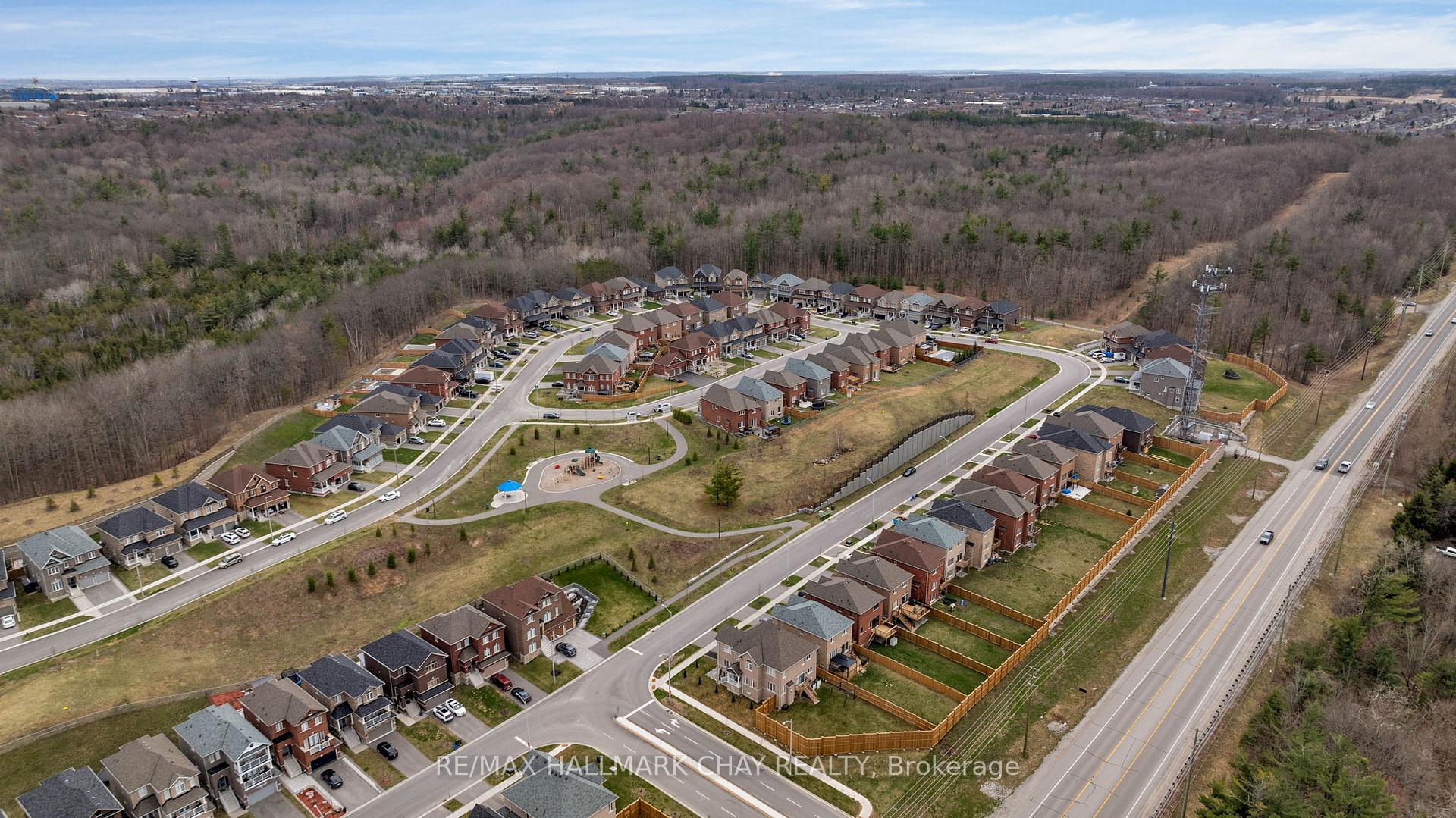 Photo 47 of 18 Cypress Point Street, Barrie, Ardagh — HOMEH