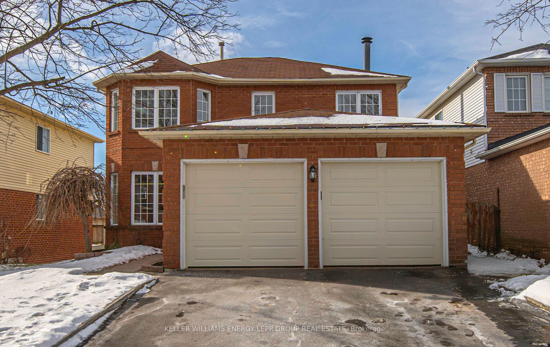 Photo 1 of 80 Bonnycastle Drive, Clarington, Bowmanville — HOMEH