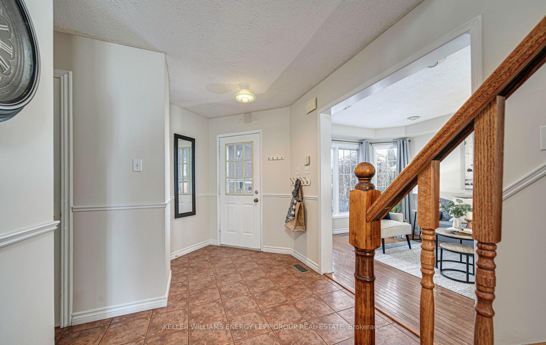 Photo 6 of 80 Bonnycastle Drive, Clarington, Bowmanville — HOMEH