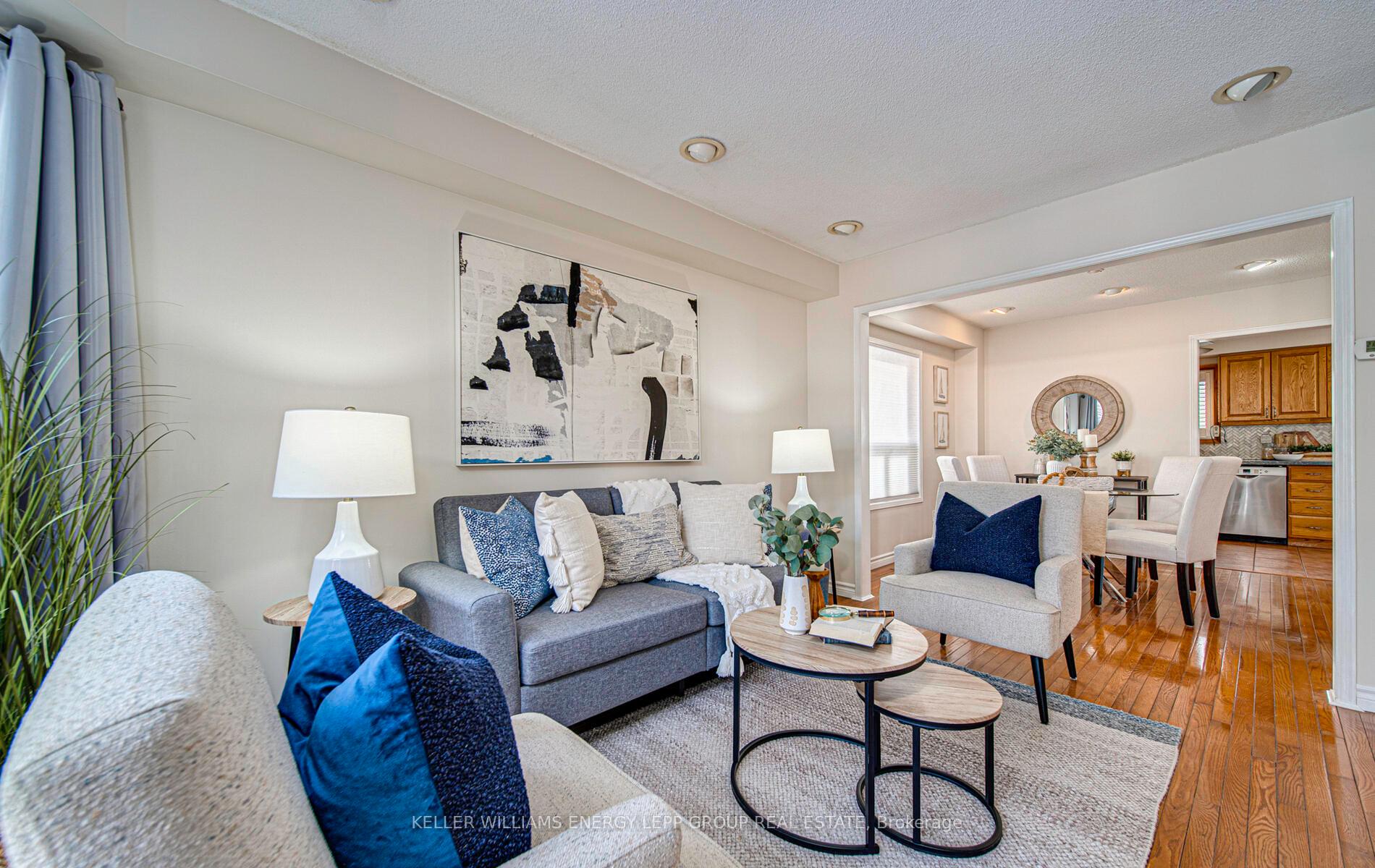 Photo 9 of 80 Bonnycastle Drive, Clarington, Bowmanville — HOMEH