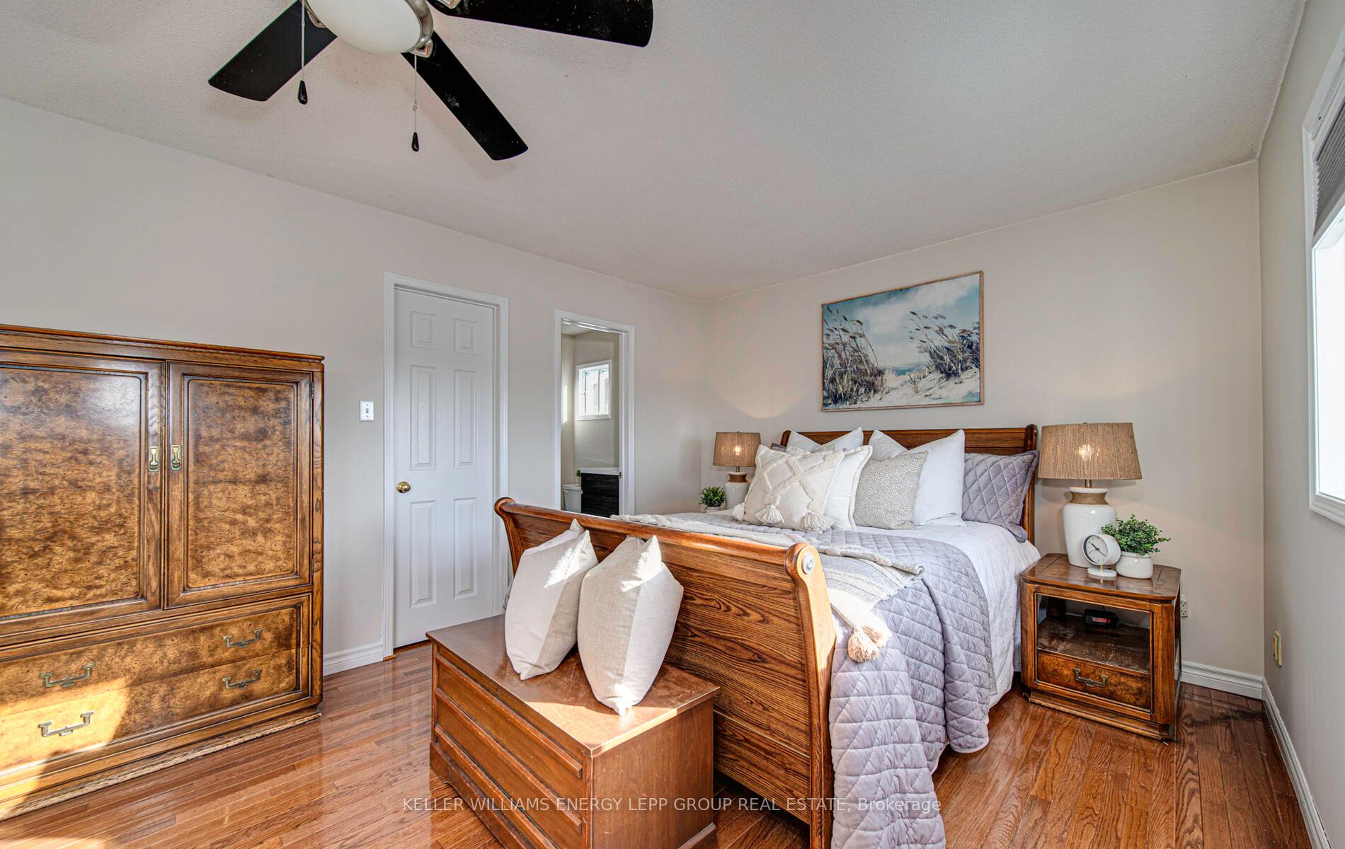 Photo 23 of 80 Bonnycastle Drive, Clarington, Bowmanville — HOMEH