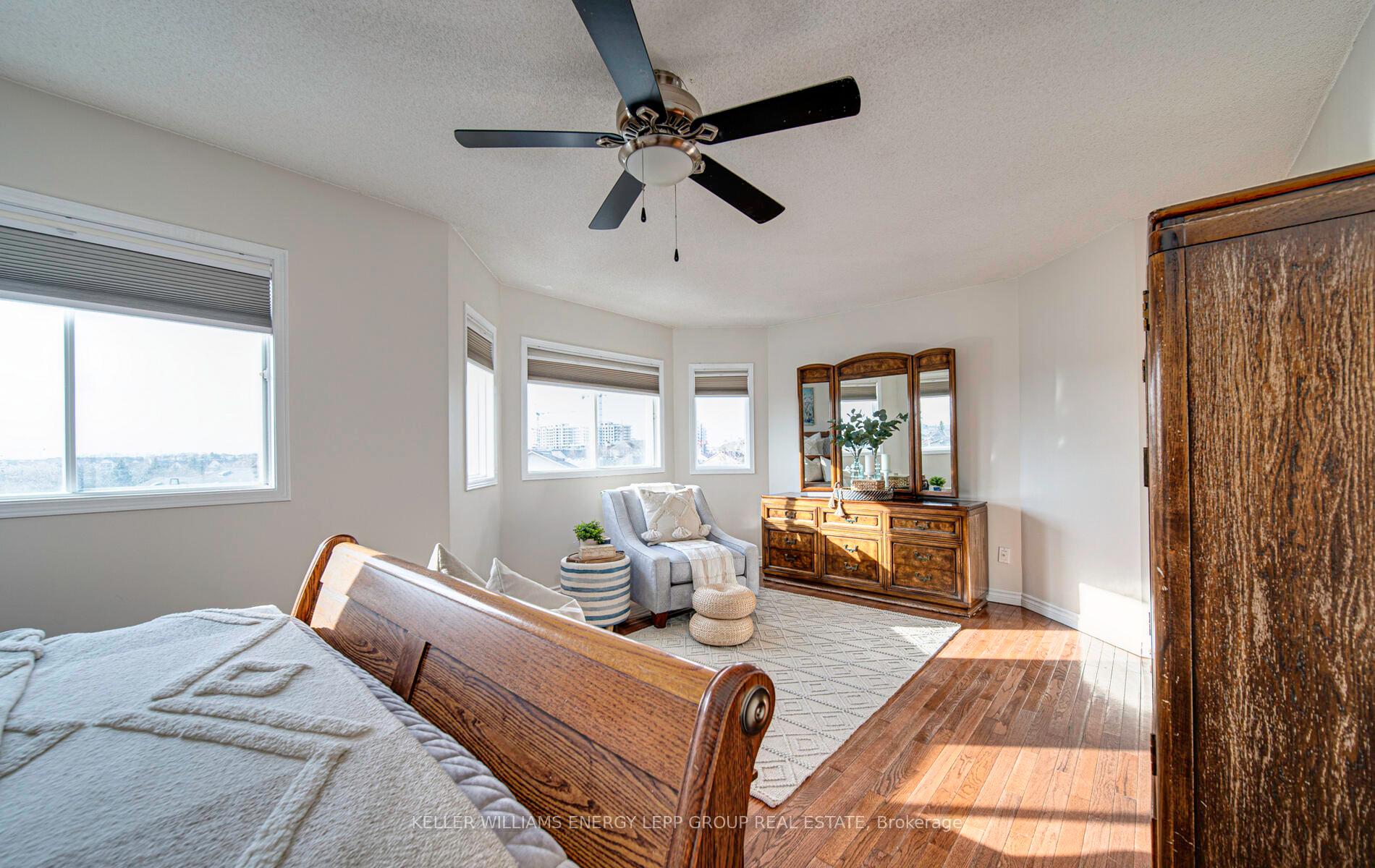 Photo 24 of 80 Bonnycastle Drive, Clarington, Bowmanville — HOMEH