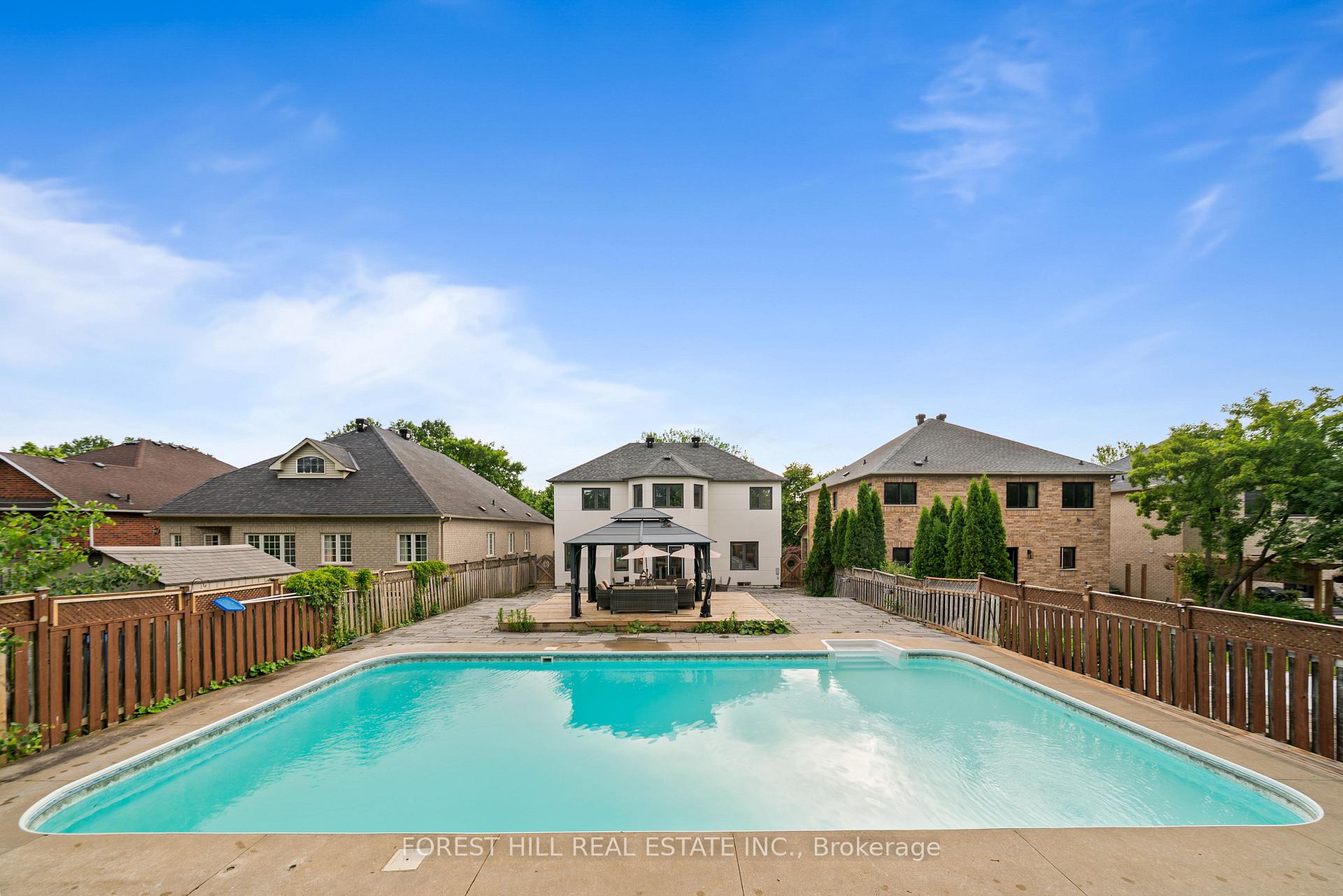 Front of 35 Benville Crescent