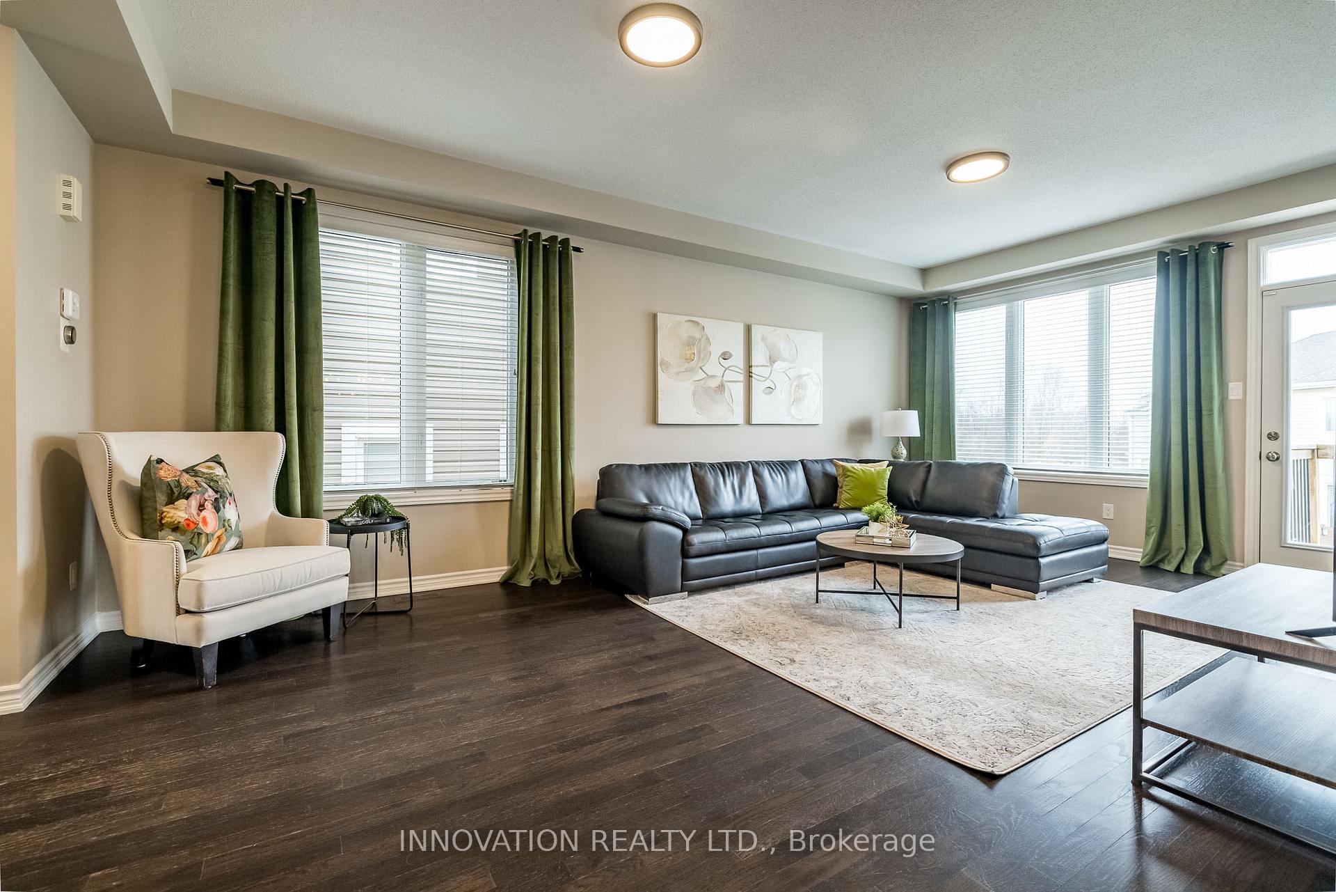 Photo 6 of 654 Dundonald Drive, Ottawa, Barrhaven - Half Moon Bay — HOMEH