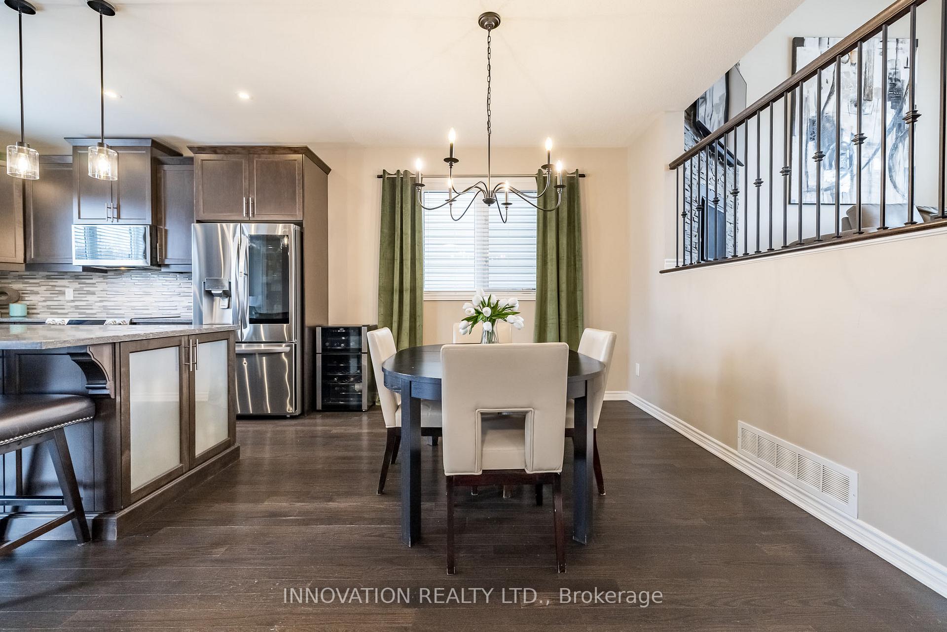 Photo 10 of 654 Dundonald Drive, Ottawa, Barrhaven - Half Moon Bay — HOMEH