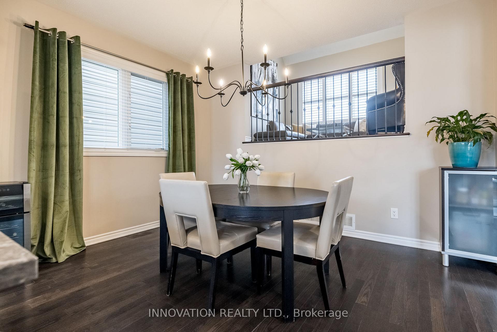 Photo 11 of 654 Dundonald Drive, Ottawa, Barrhaven - Half Moon Bay — HOMEH