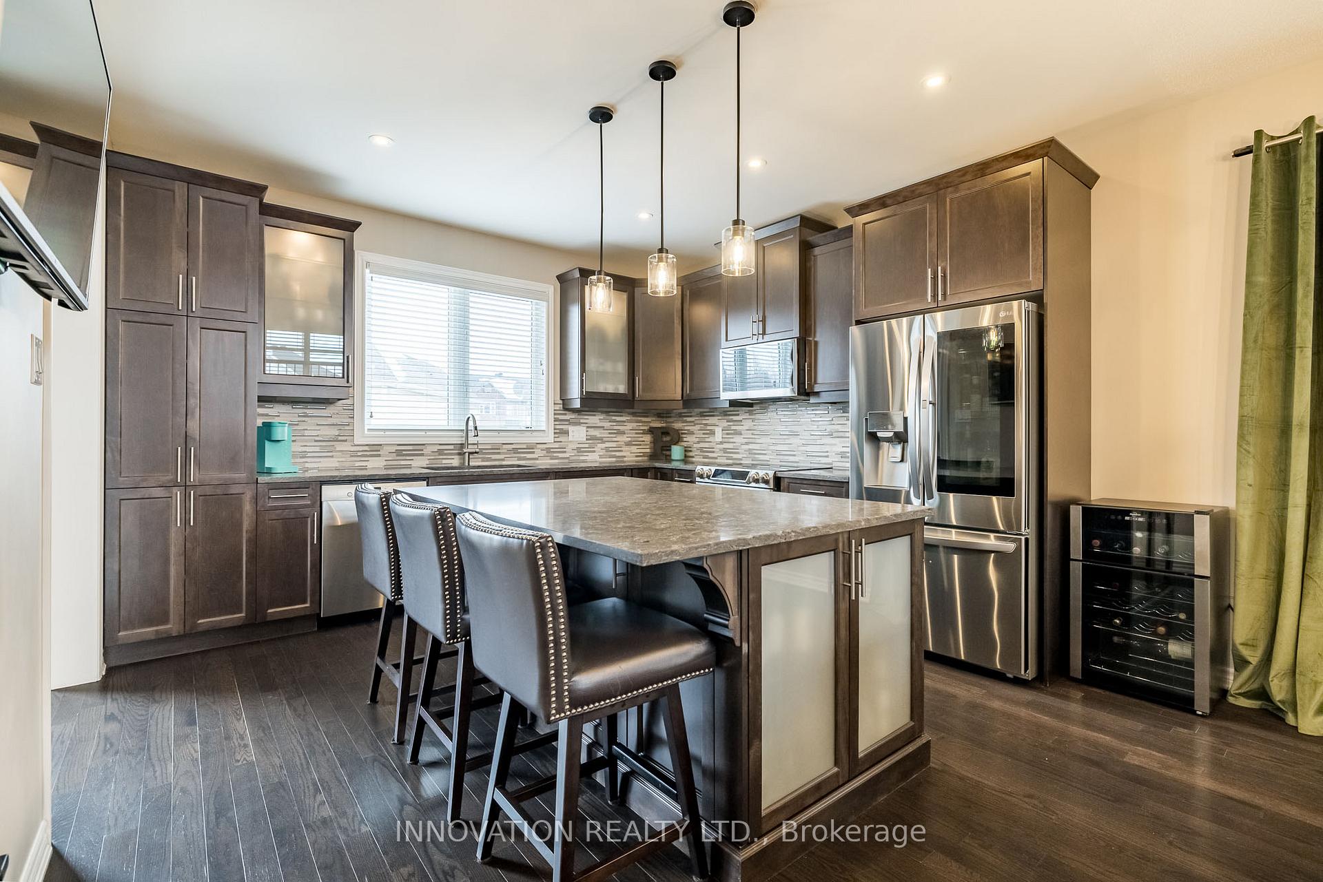 Photo 14 of 654 Dundonald Drive, Ottawa, Barrhaven - Half Moon Bay — HOMEH