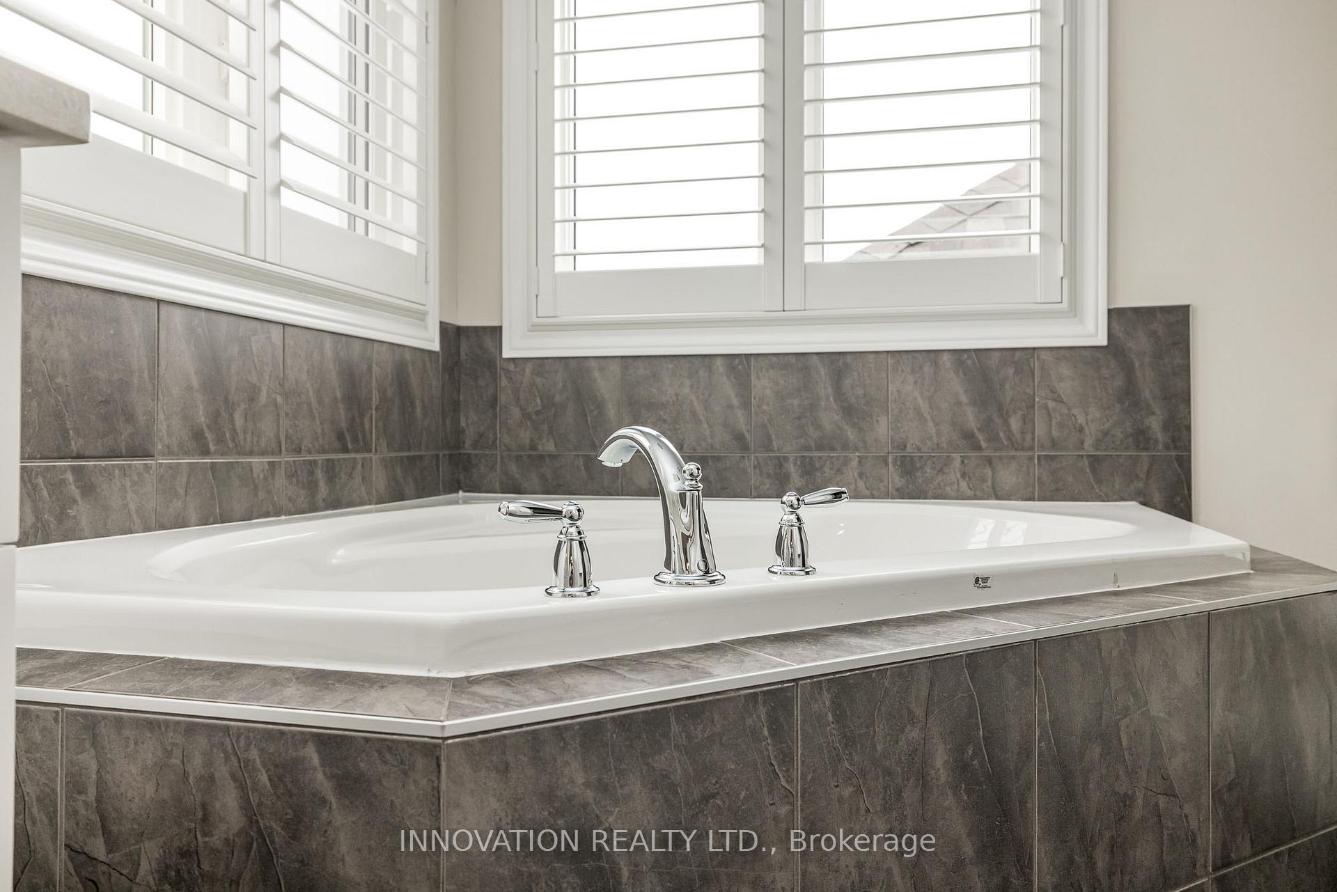 Photo 28 of 654 Dundonald Drive, Ottawa, Barrhaven - Half Moon Bay — HOMEH