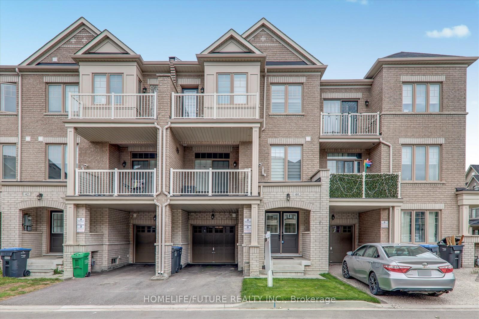 Front of 44 Haymarket Drive